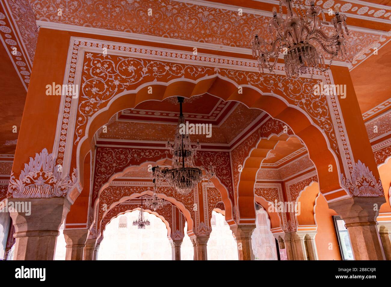 jaipur-rajasthan-india-january-5-2020-an-islamic-arch-at-the-city