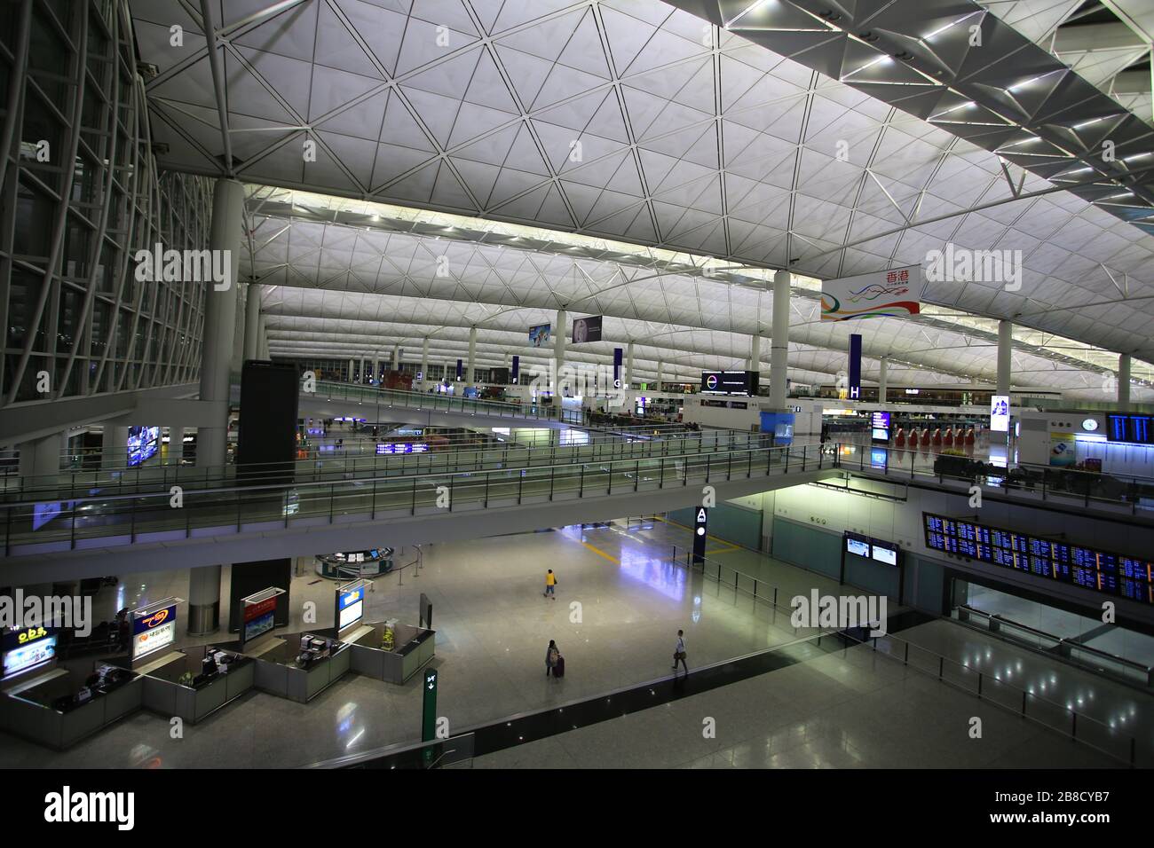 empty hong kong airport Stock Photo - Alamy