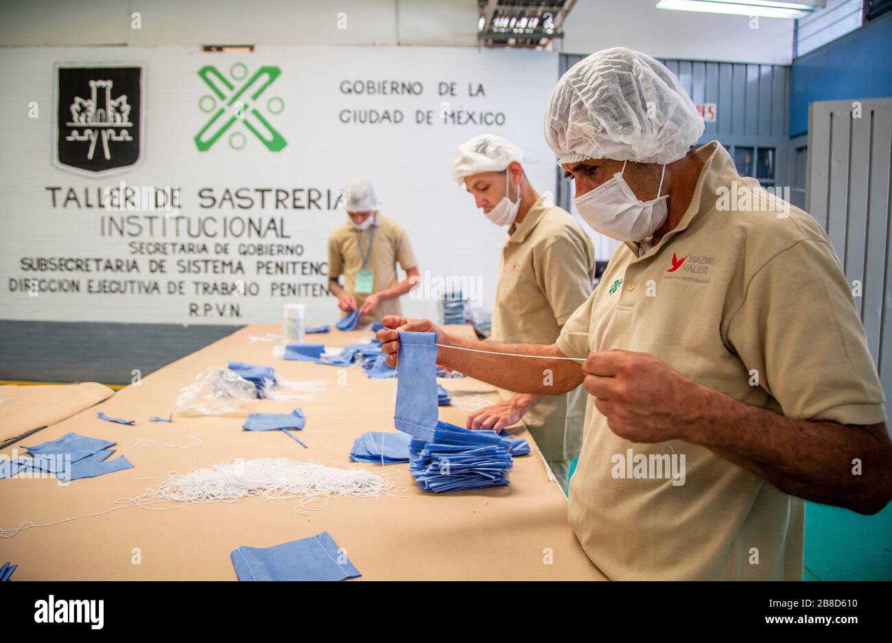 Mexiko City Mexico 19th Mar Prisoners In Five Prisons Are Making Face Masks To Provide Care And Support To Society In The Face Of The Coronavirus Emergency A Total Of About