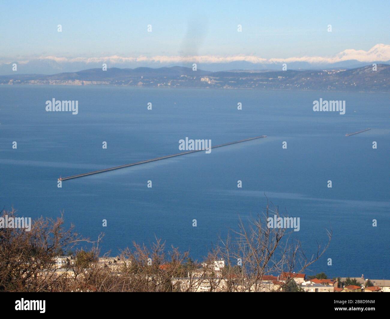 Dighe hi-res stock photography and images - Alamy