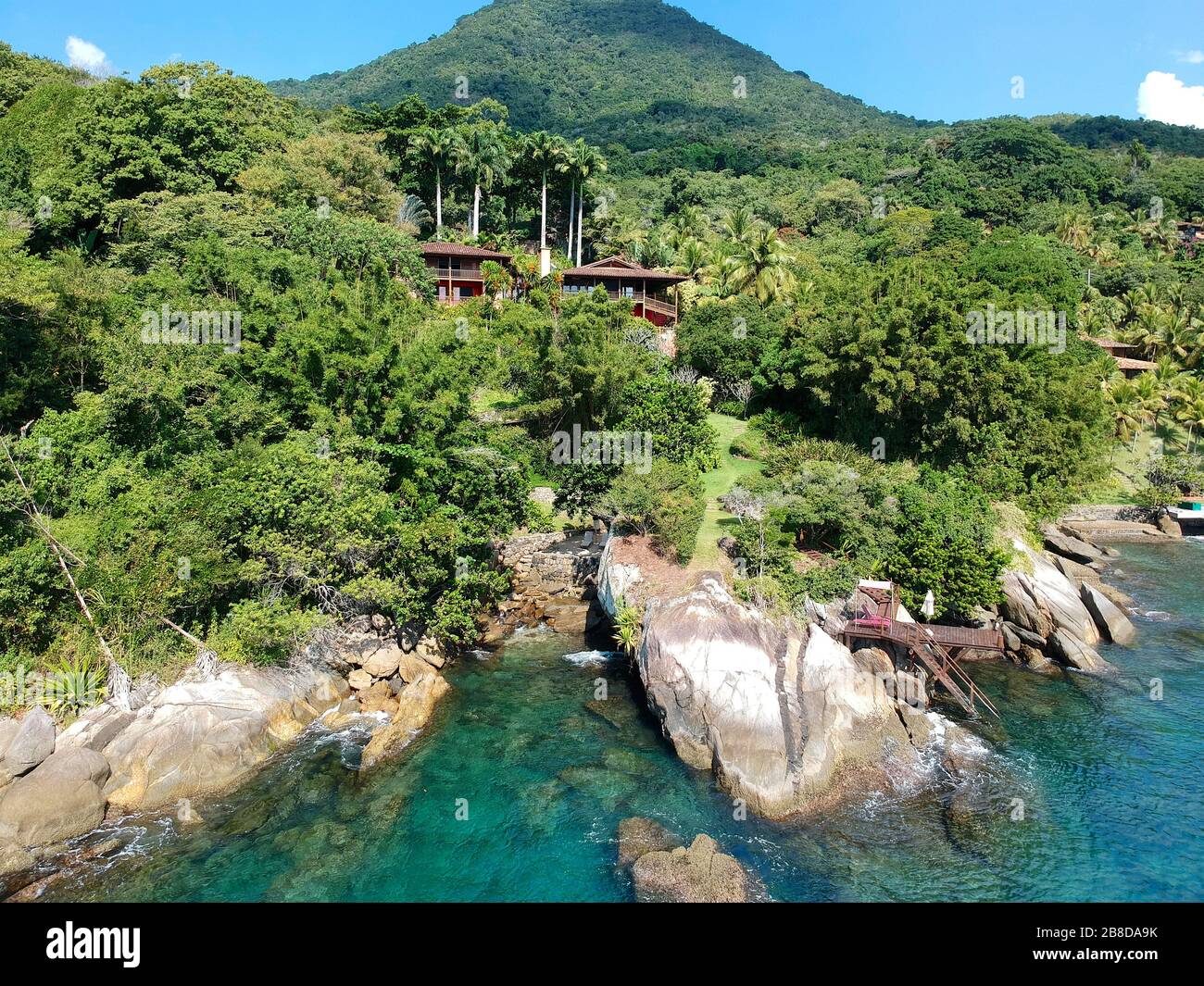 Luxury Ocean View Residences With Green Walls In Brazil photo