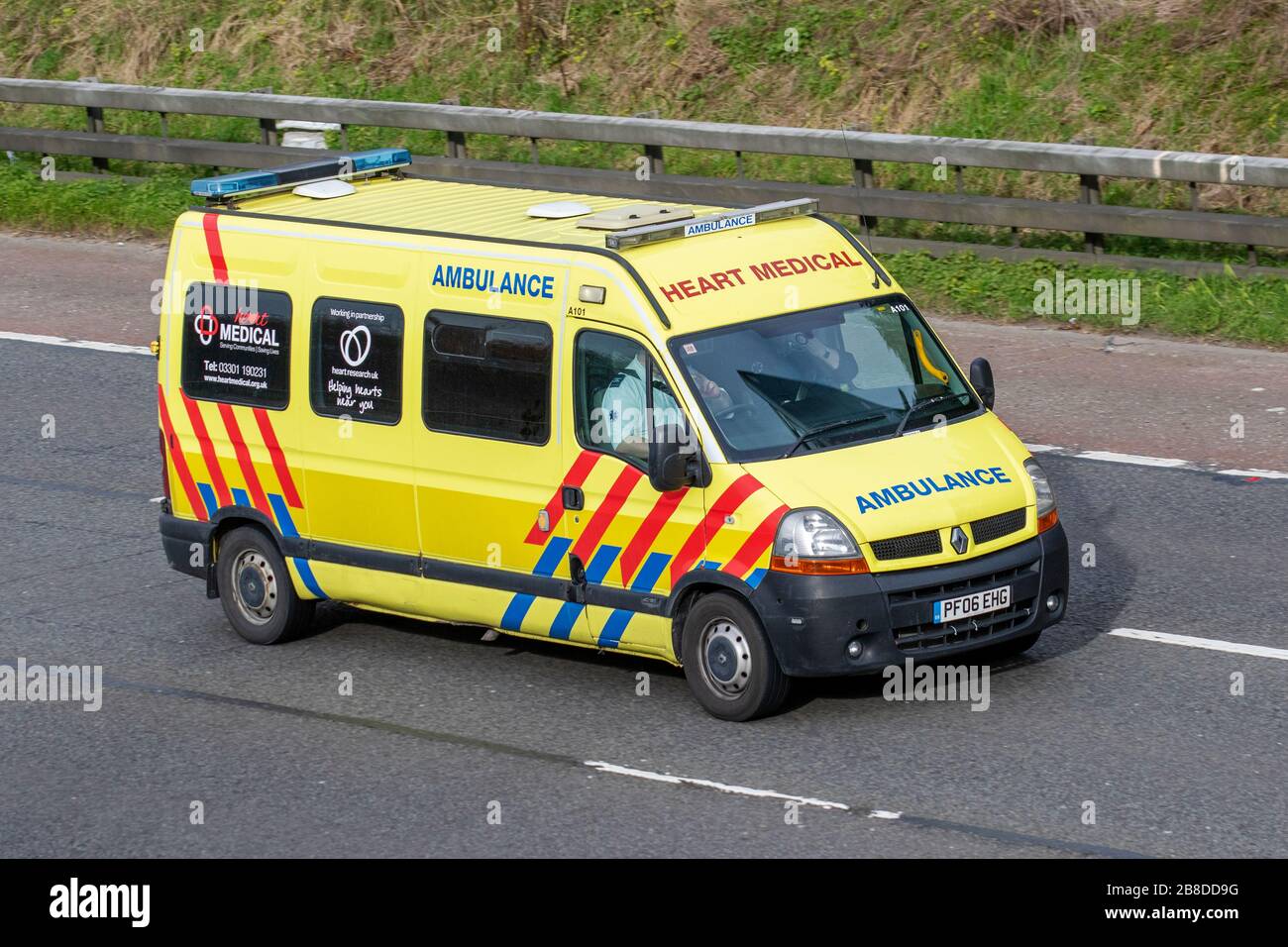 Heart Medical NHS Team ambulance; UK Vehicular traffic, transport