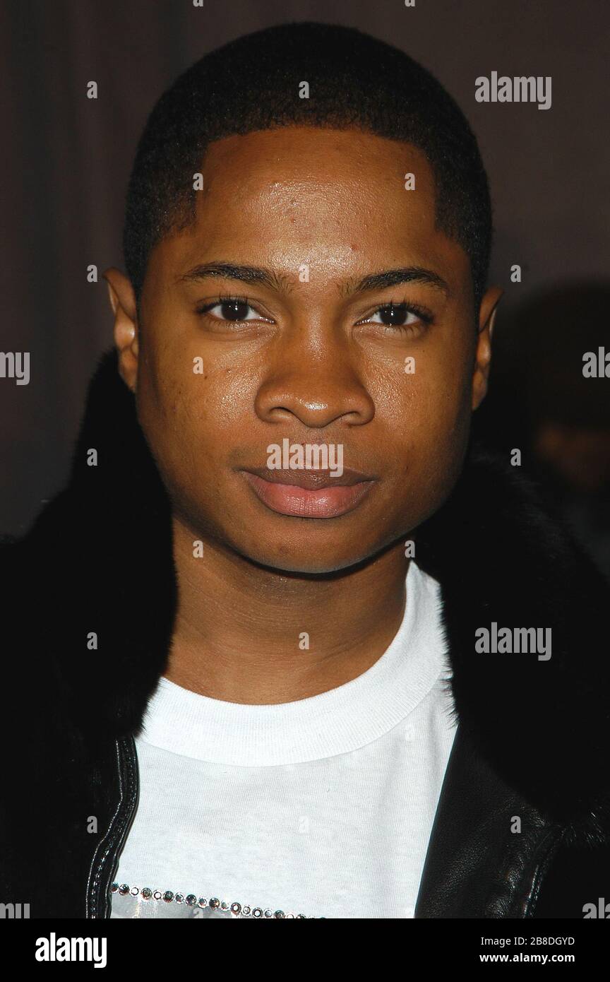 Sam Jones III at the World Premiere of 'Glory Road' held at the Pantages Theatre in Hollywood, CA. The event took place on Thursday, January 5, 2006.  Photo by: SBM / PictureLux - File Reference # 33984-10301SBMPLX Stock Photo
