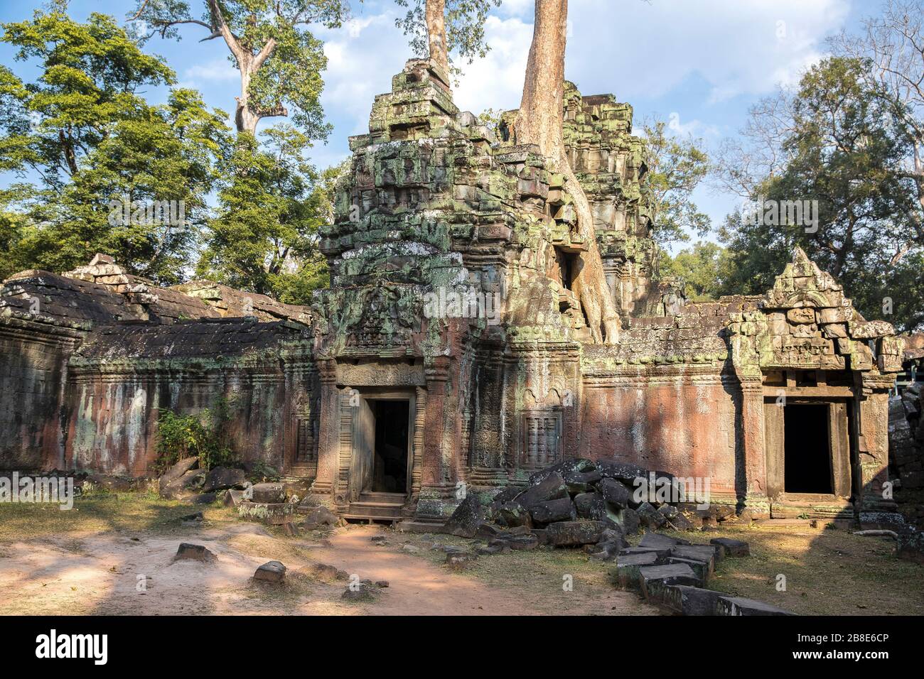 Ancient Khmer Architecture Ta Prohm Temple Ruins Hidden In Jungle In Siem Reap Cambodia Stock Photo Alamy