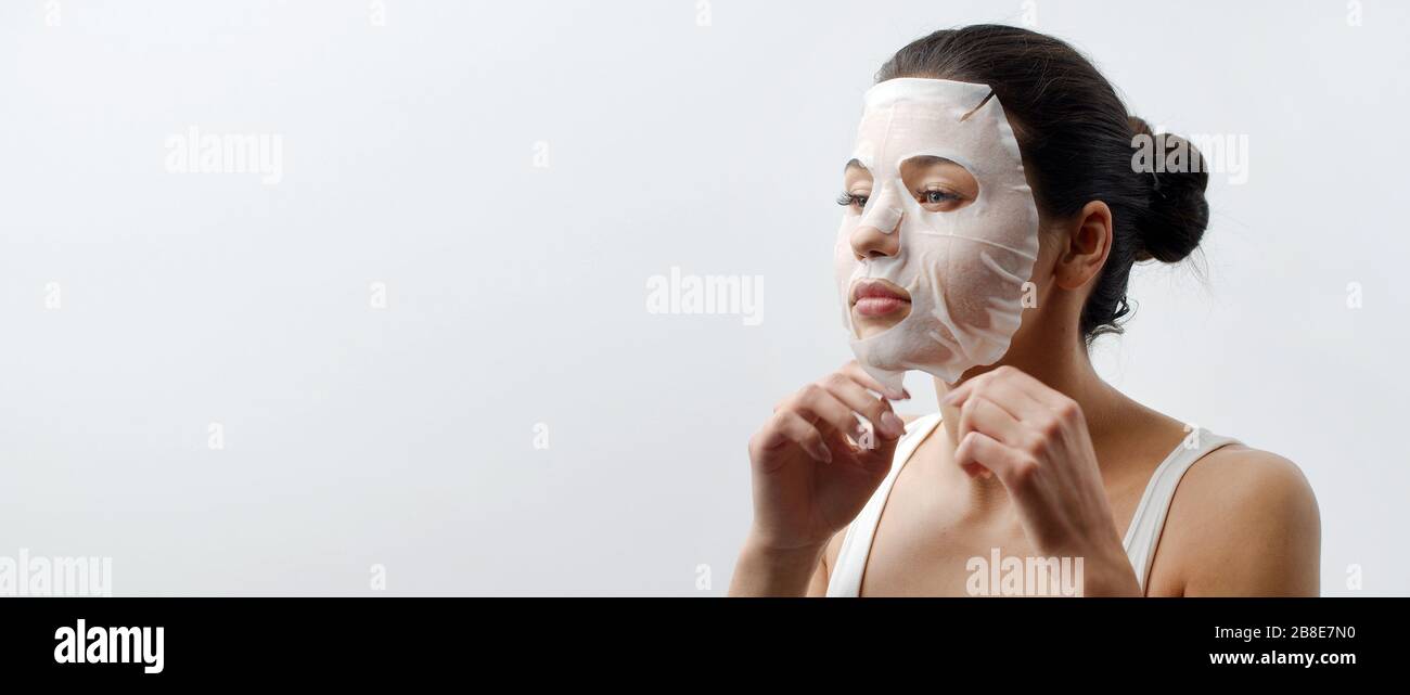 Facial mask sheet hi-res stock photography and images - Alamy
