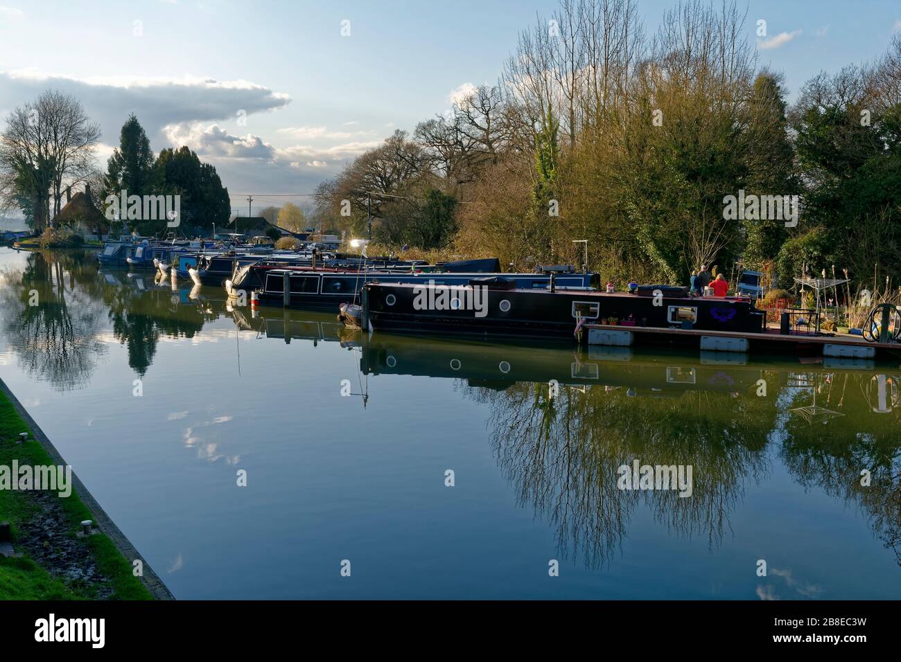 Narrow boats at Devizes Flight long term moorings, Kennet & Avon Canal, Devizes, Wiltshire, UK Stock Photo