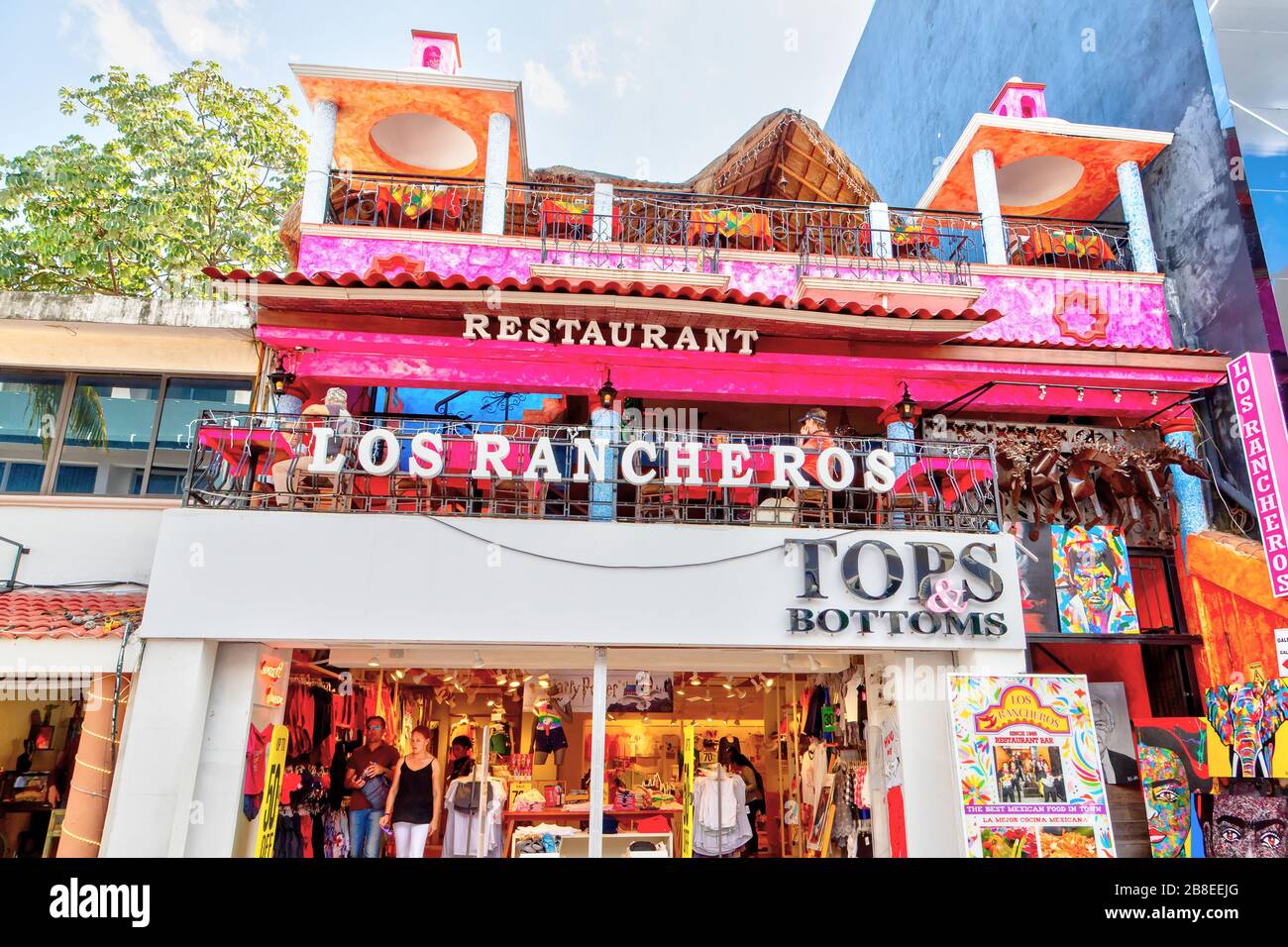 playa-del-carmen-5th-avenue-hi-res-stock-photography-and-images-alamy