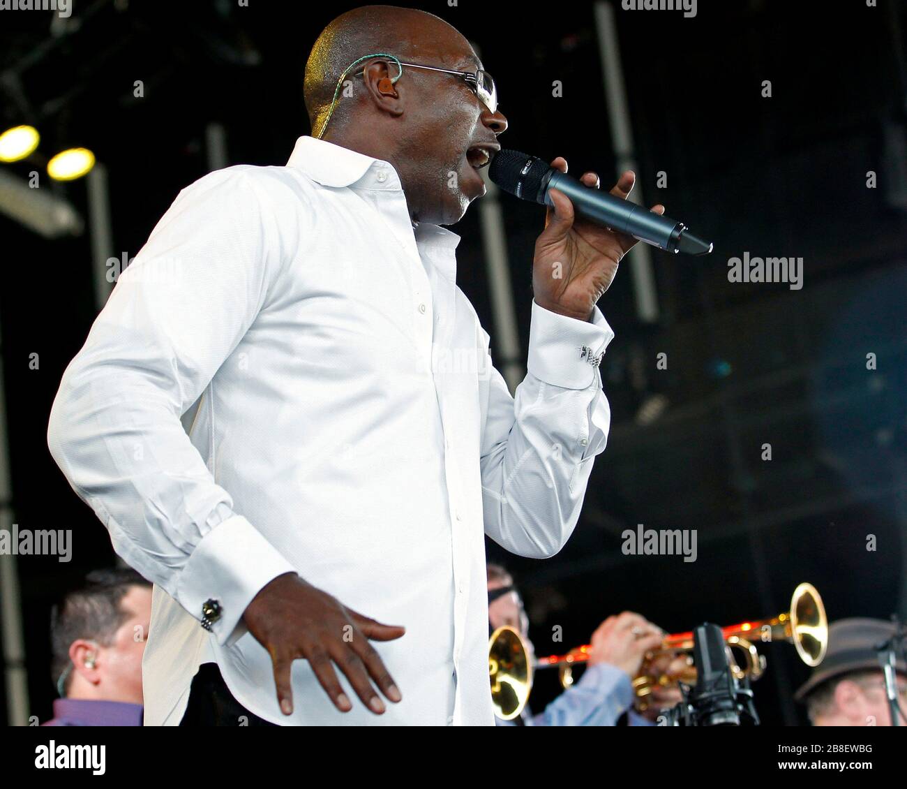 Tower of Power lead vocalist Larry Bragg performs with his band mates at the Cruzan Amphitheater in West Palm Beach, Florida. Stock Photo