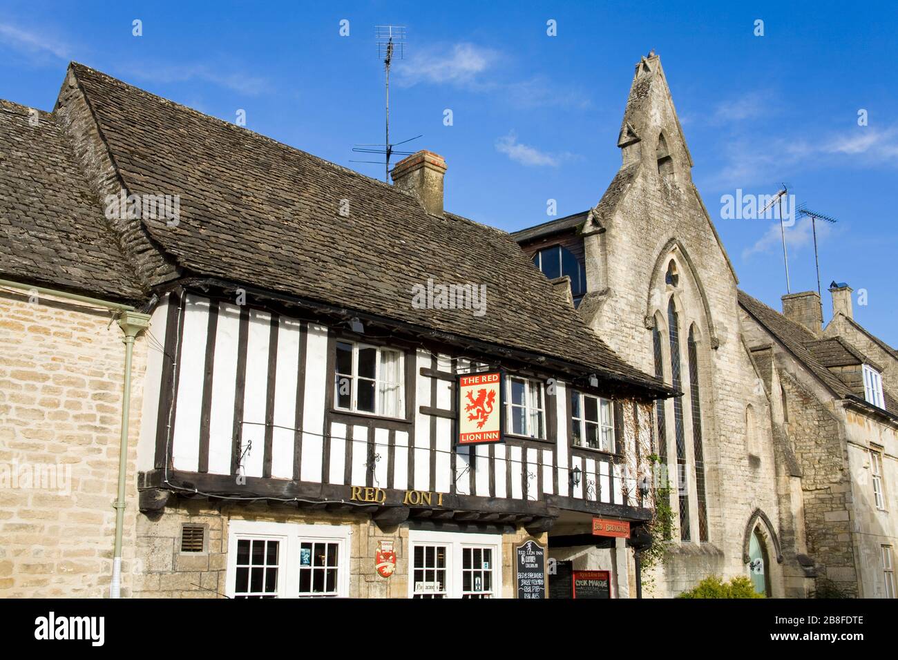 Red Lion Inn, Northleach Market Town, Gloucestershire, Cotswold