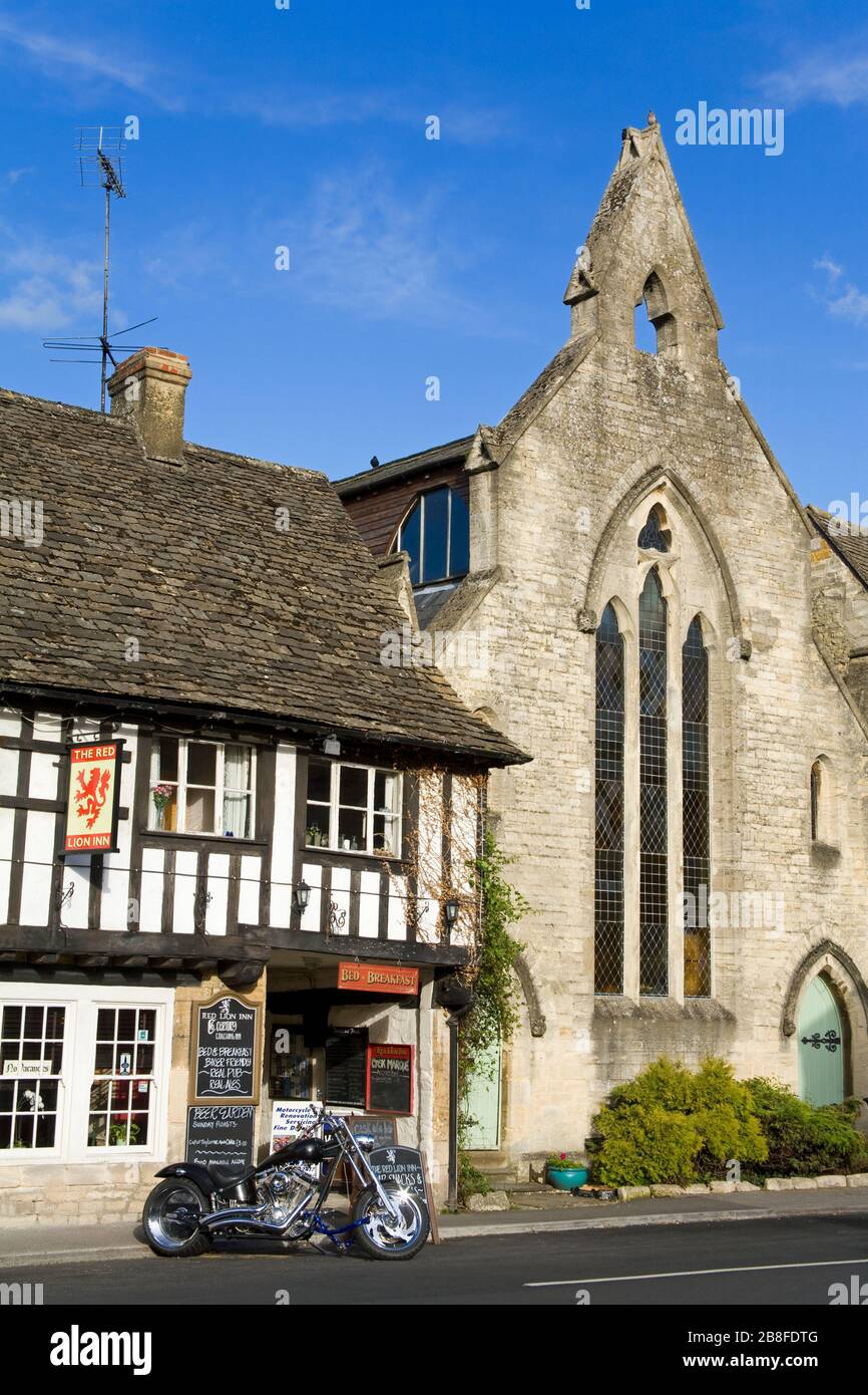 To the red lion inn hires stock photography and images Alamy