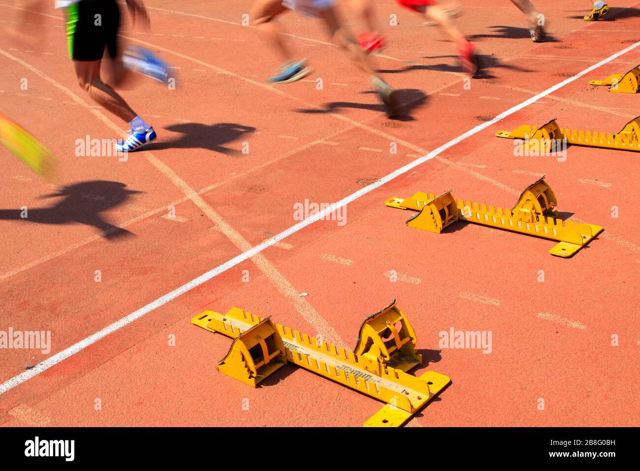 The launching, At the sports meeting, the athletes are starting to run