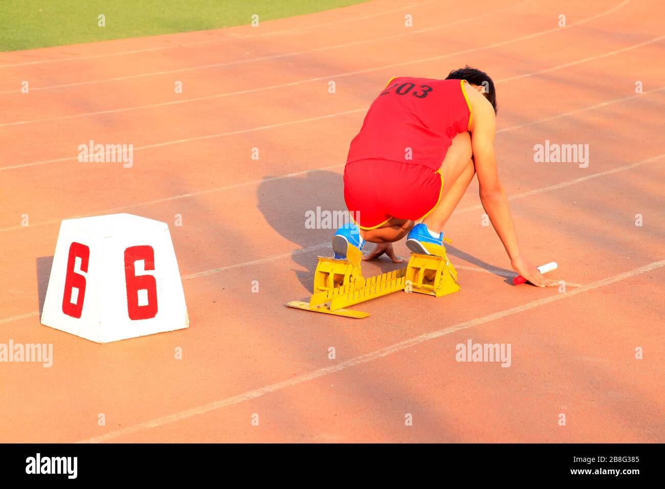 The launching, At the sports meeting, the athletes are starting to run