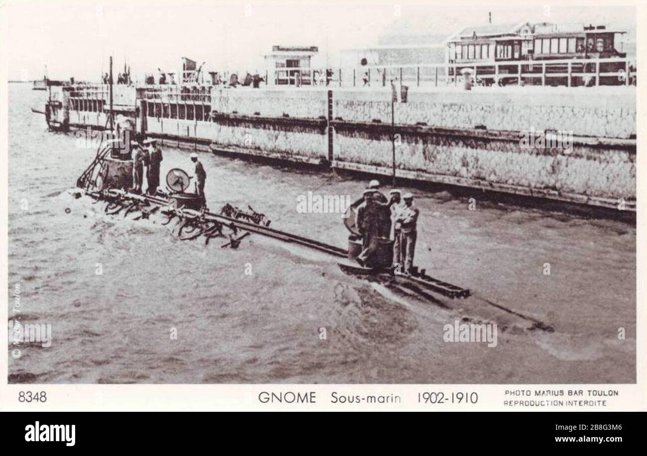 Gnome (sous-marin) en rade de Toulon (ca 1906). Stock Photo