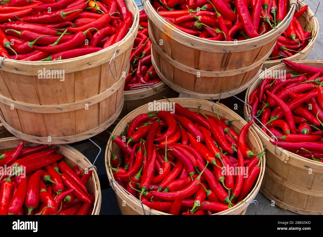 Bushel basket canada hires stock photography and images Alamy