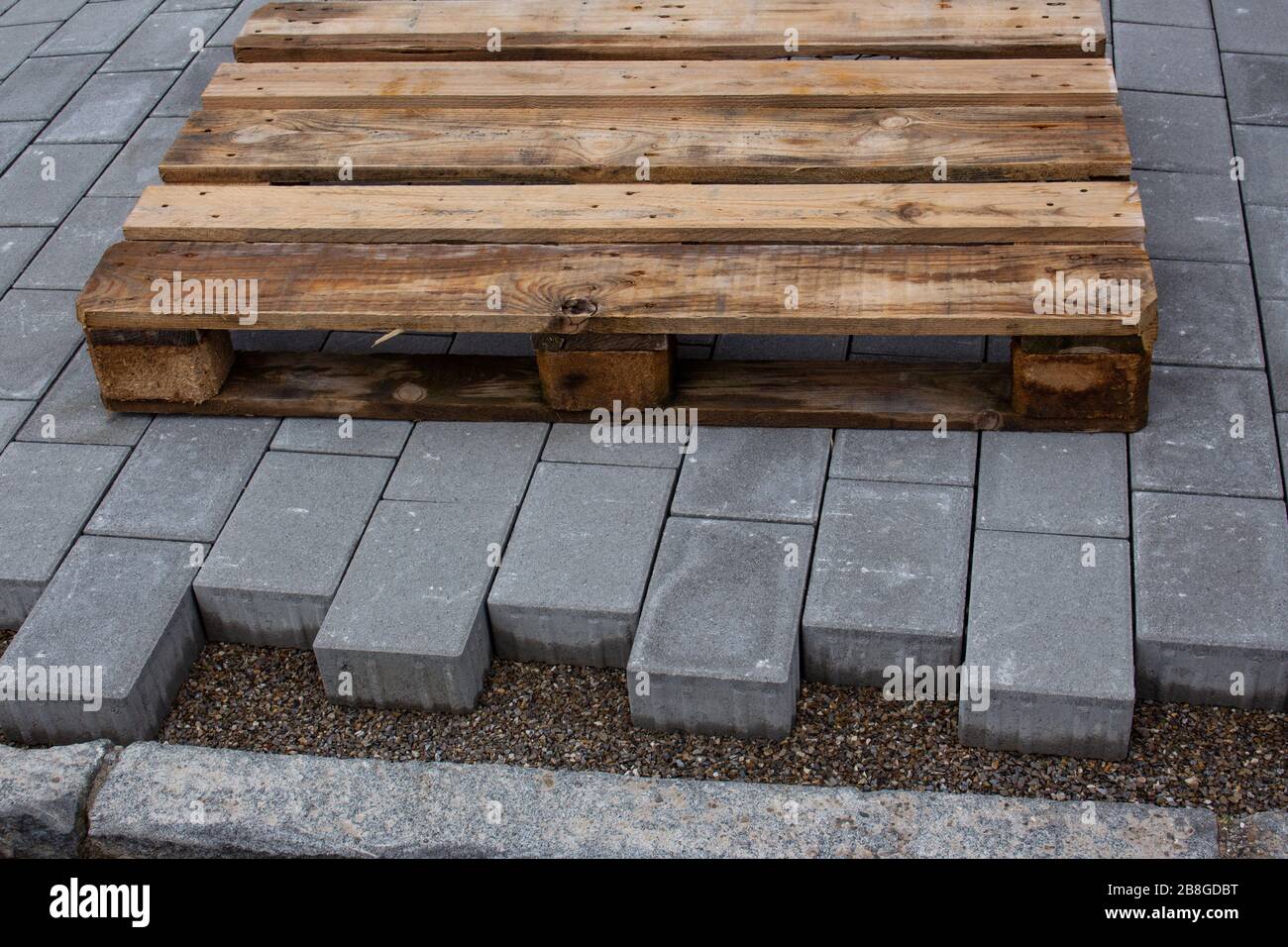 Pallet Outdoor Stock Photos Pallet Outdoor Stock Images Alamy