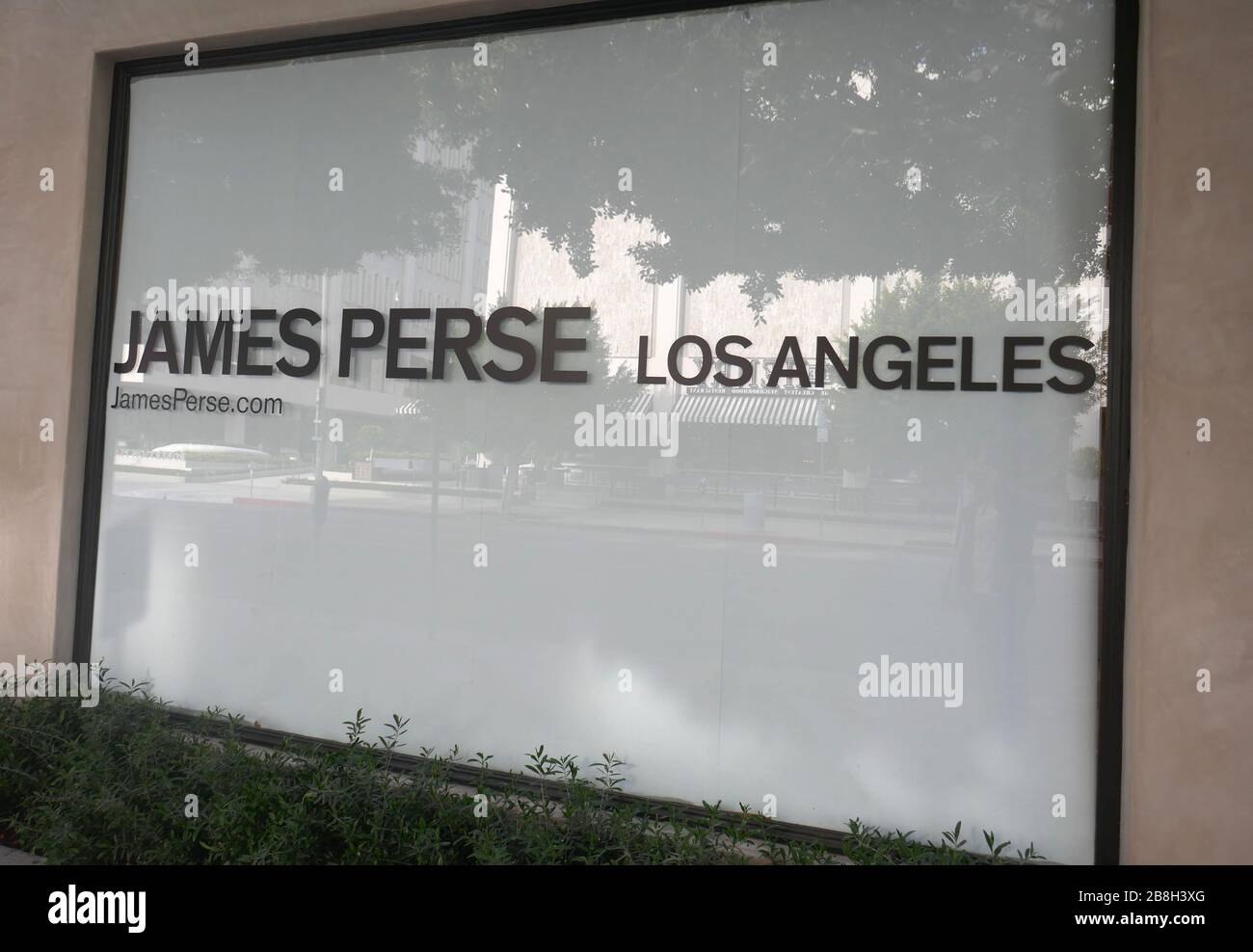 James Perse High Resolution Stock Photography And Images Alamy James Perse High Resolution Stock Photography And Images Alamy