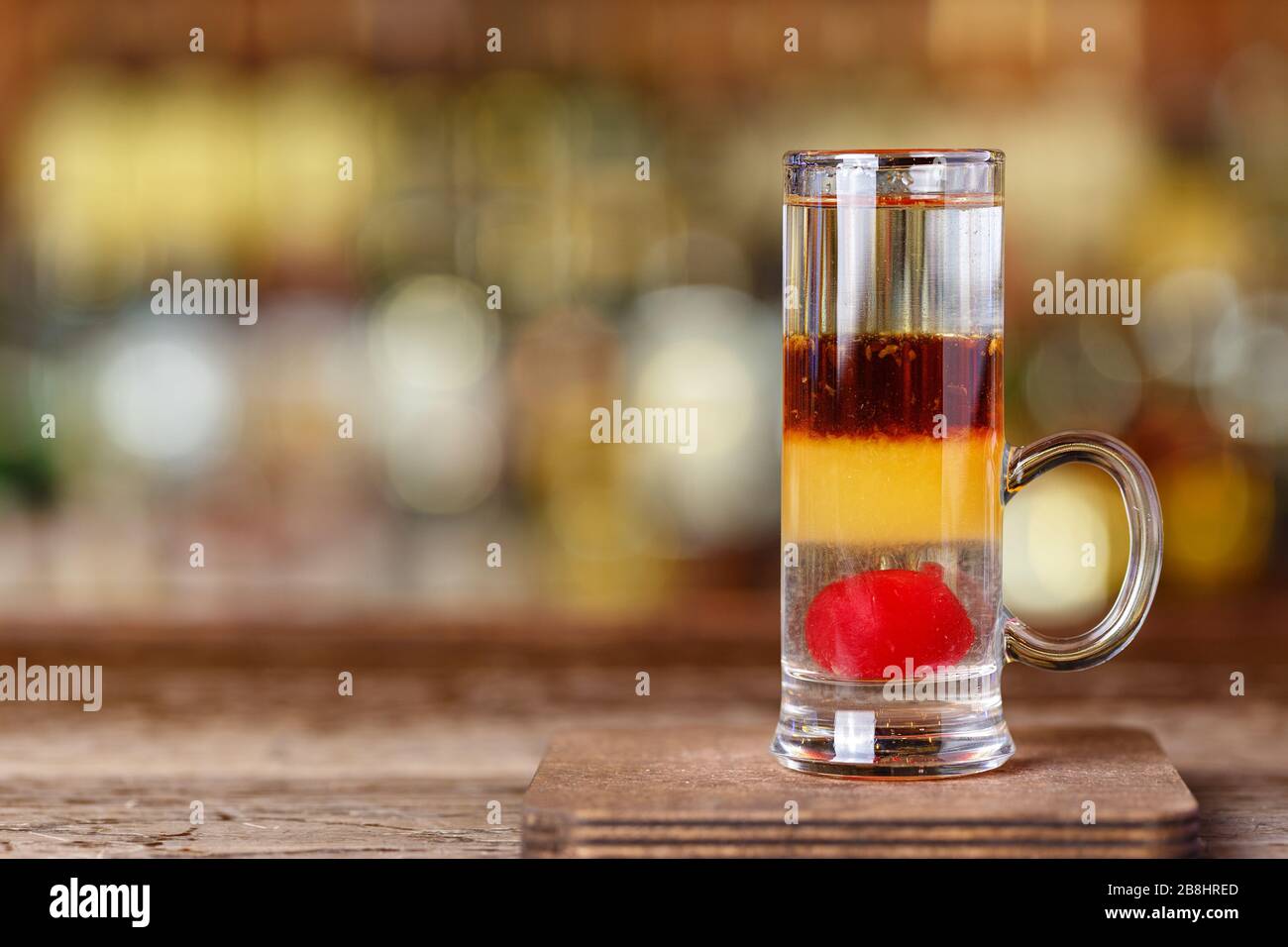 Martini rosso hires stock photography and images Alamy
