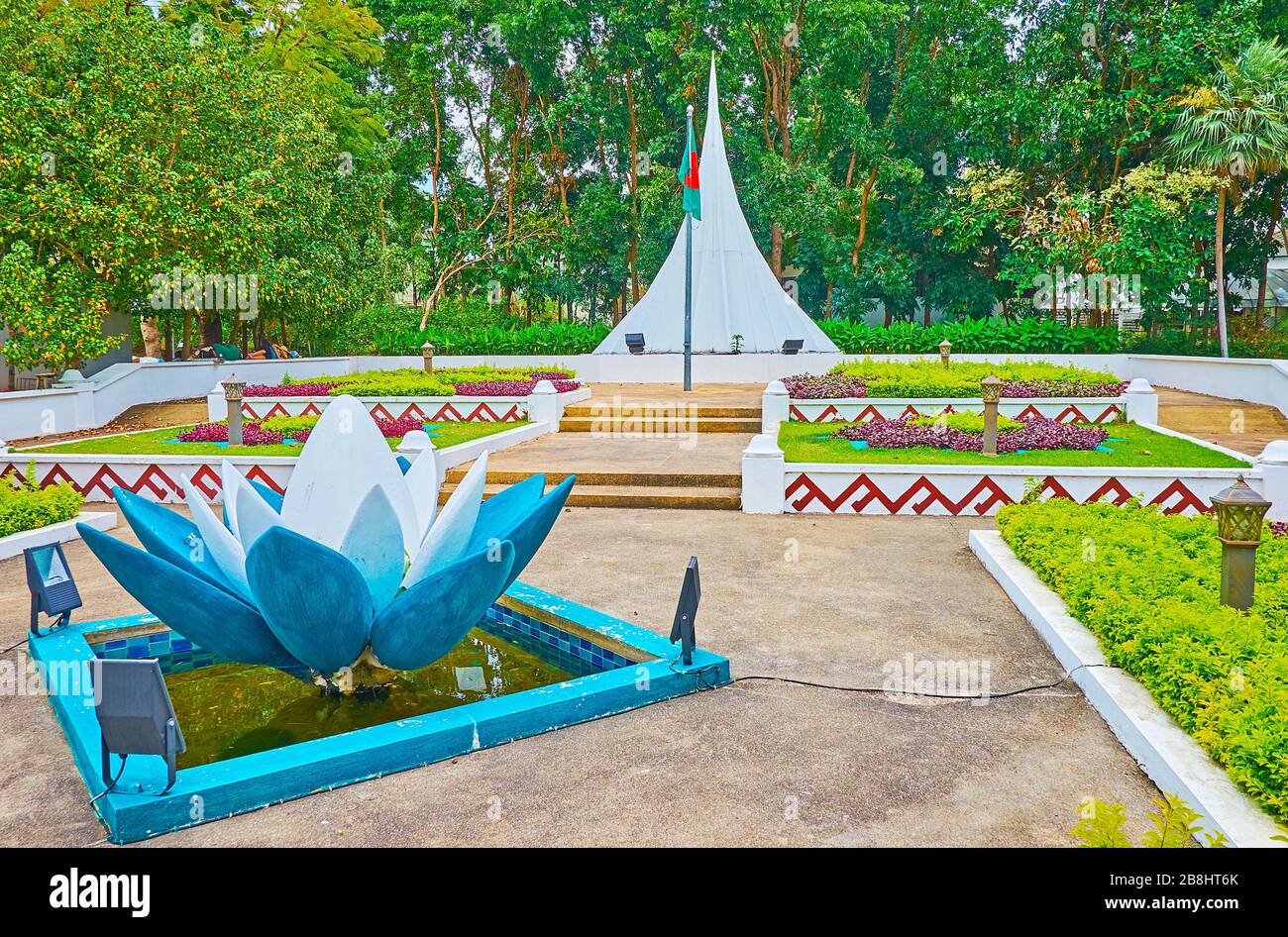 Qatar flower hires stock photography and images Alamy