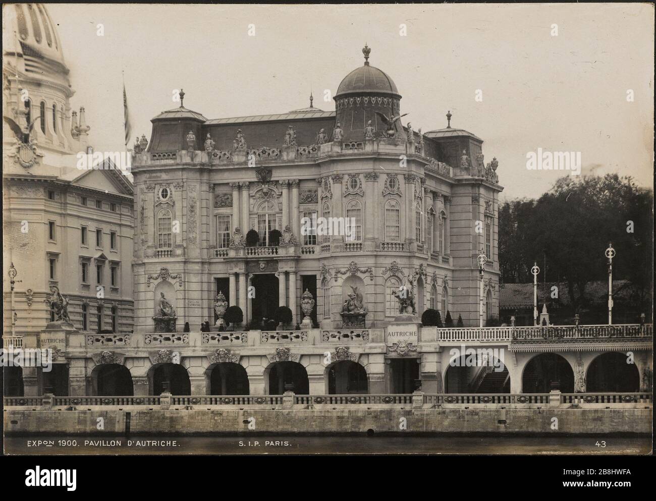 Médaille Commémorative Du Pavillon De L'Autriche - Exposition Universelle De Paris 1900, En Bronze