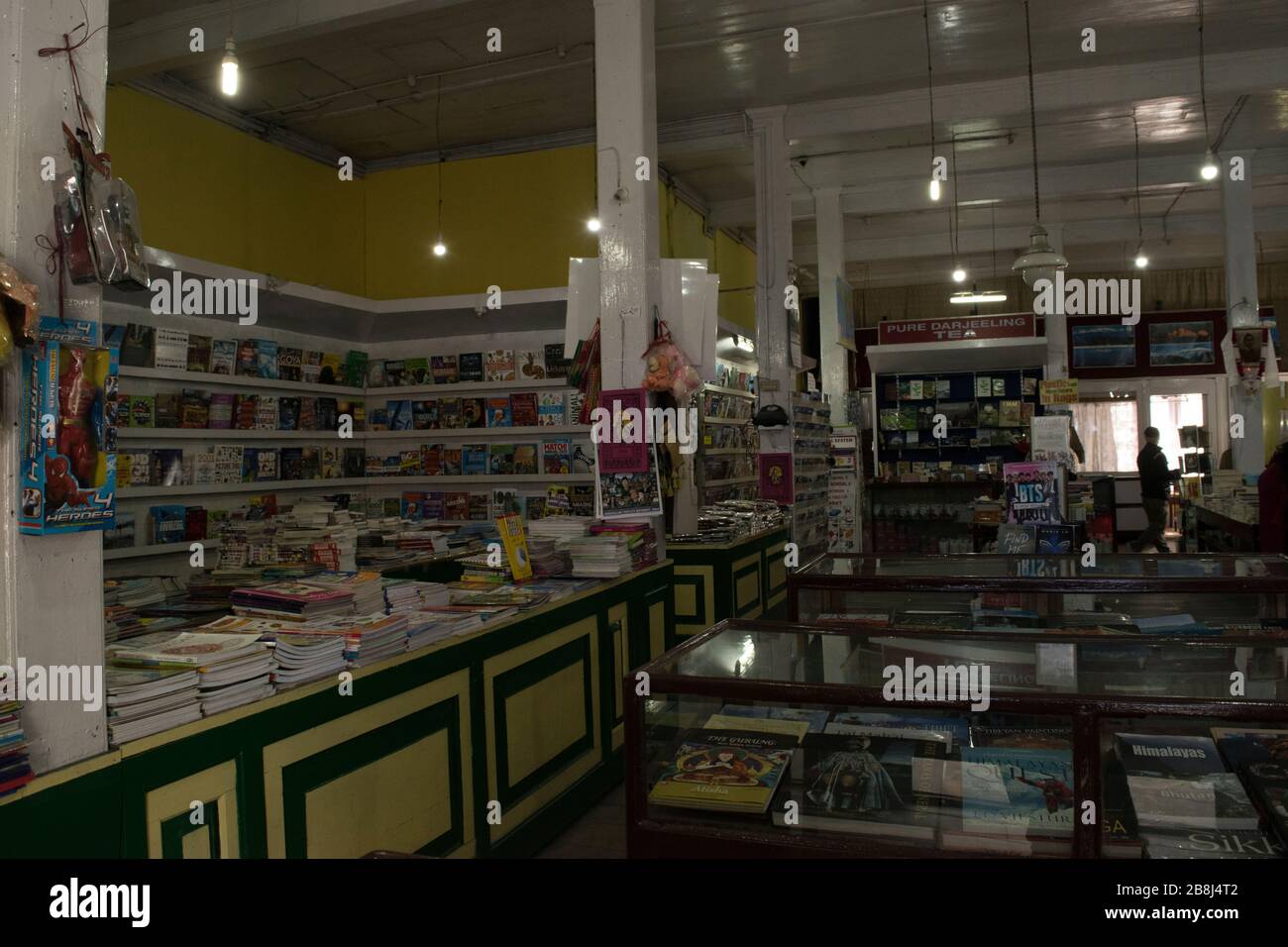 Oxford book store darjeeling hires stock photography and images Alamy