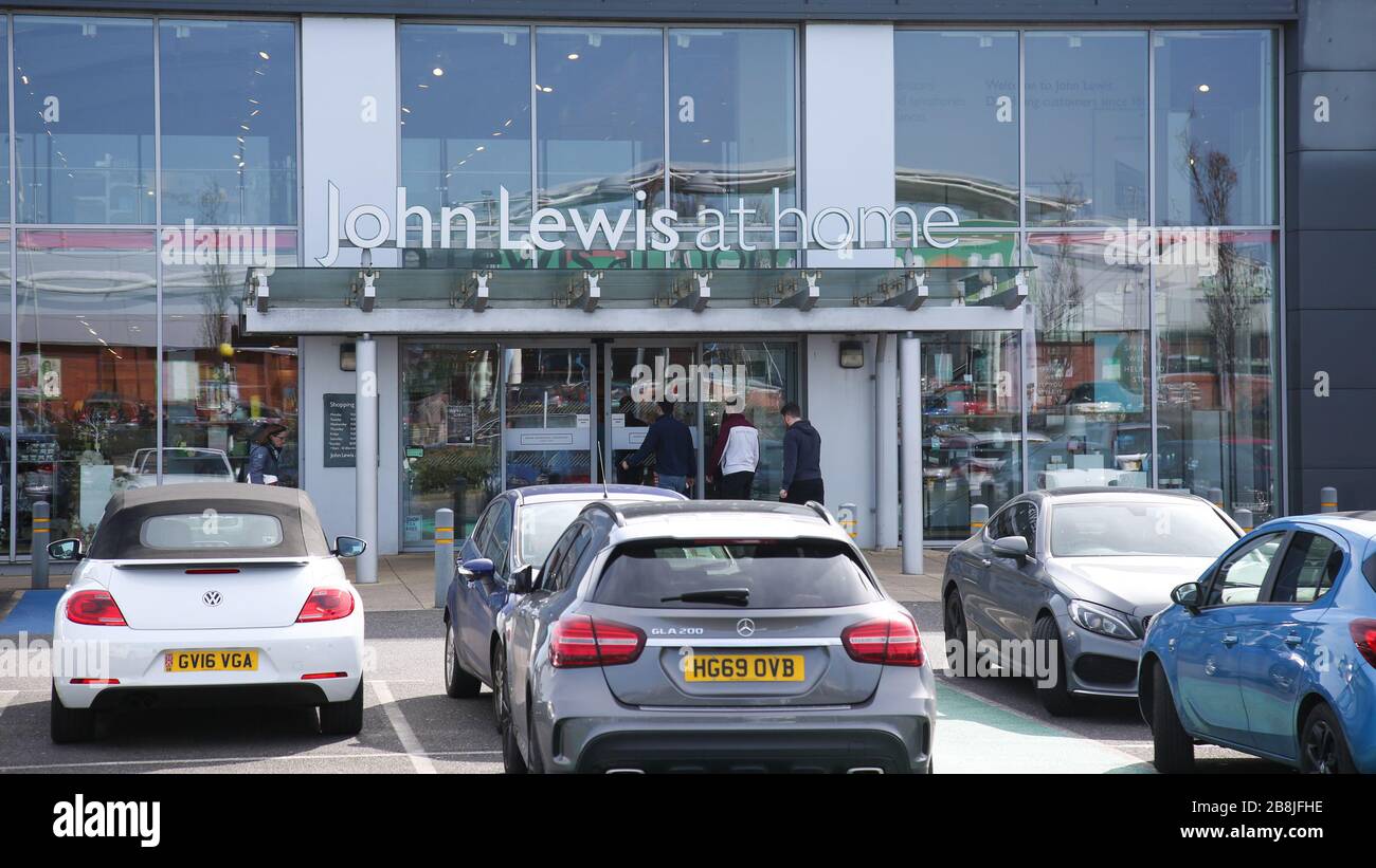 Closure of john lewis hires stock photography and images Alamy