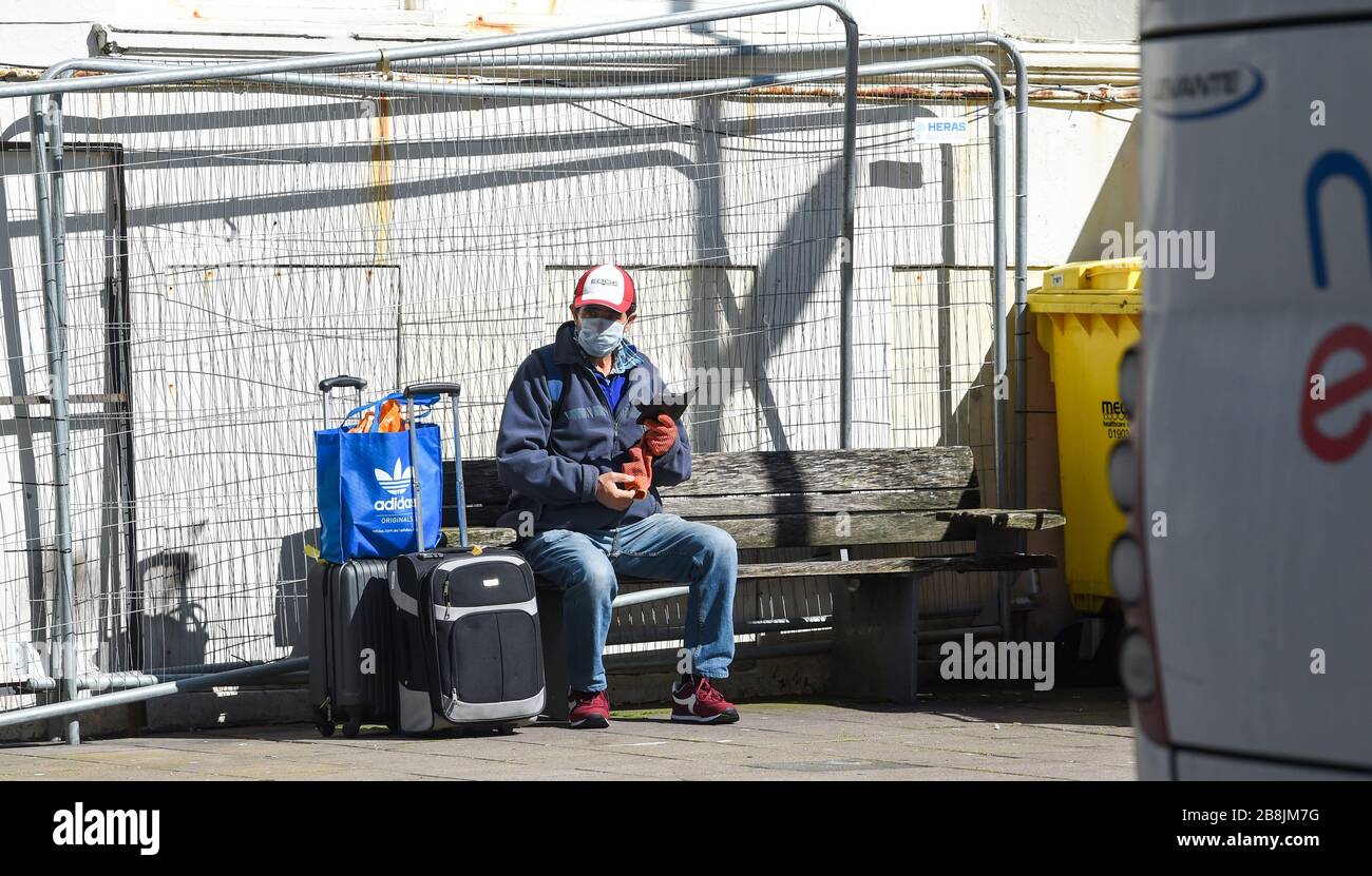 Pool valley bus coach station hires stock photography and images Alamy