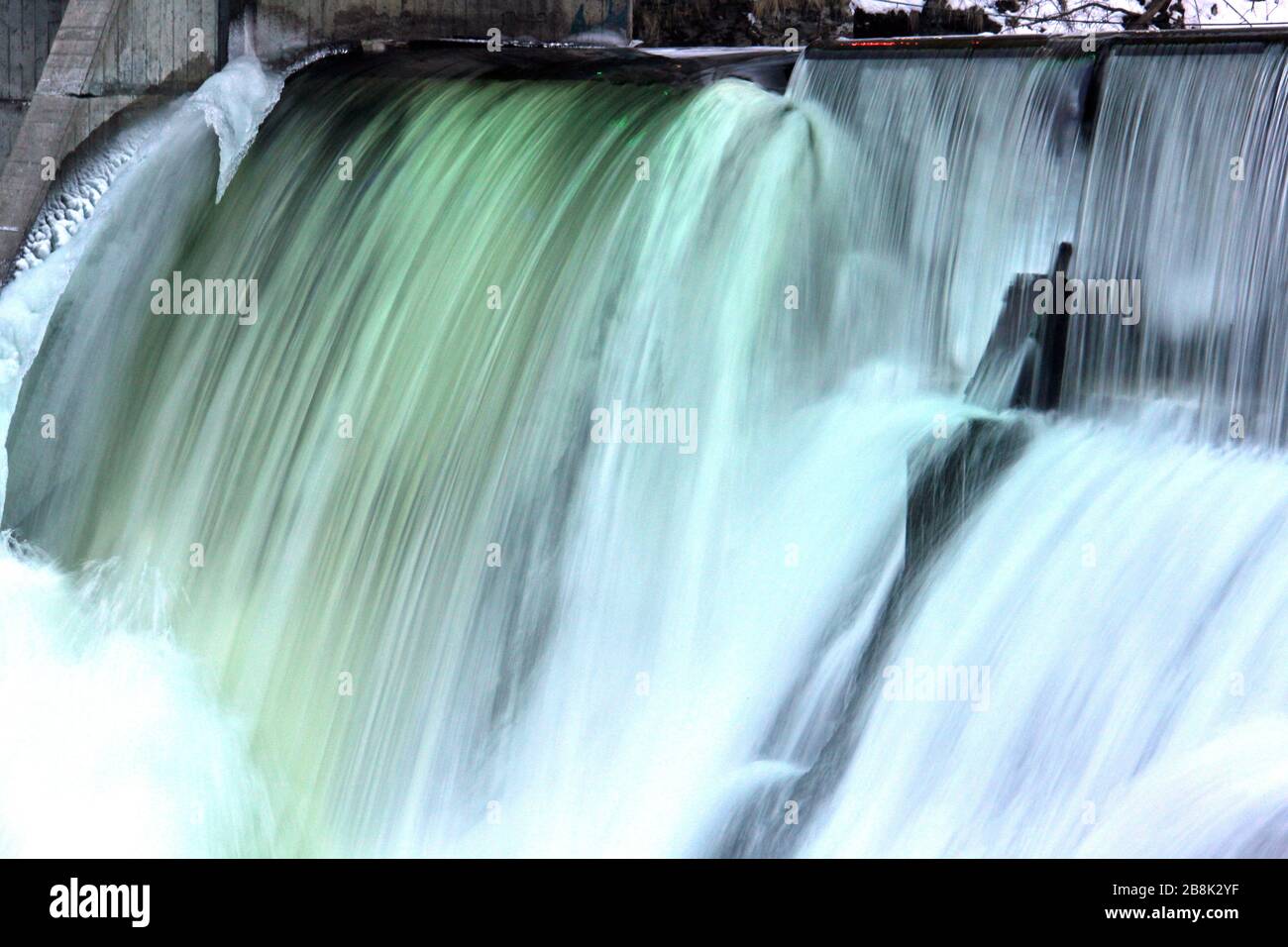 Ice Barrage High Resolution Stock Photography and Images Alamy