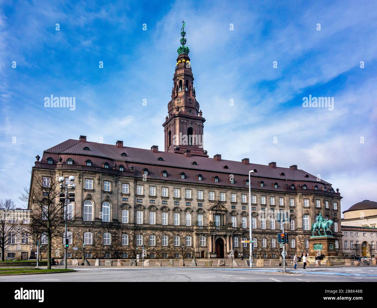 Danish parliament building (folketinget) Christiansborg Palace on Slotsholmen in Copenhagen viewed from the Palace Square in front. Stock Photo