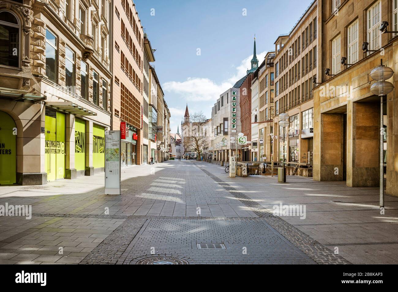 Kaufinger street hi-res stock photography and images - Alamy