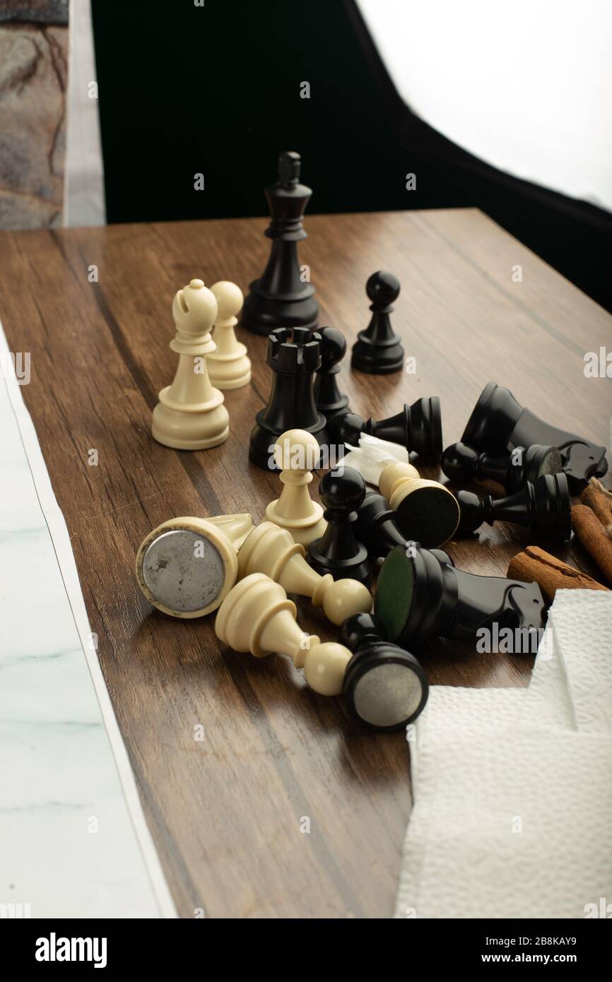 Black and white figures hi-res stock photography and images - Alamy