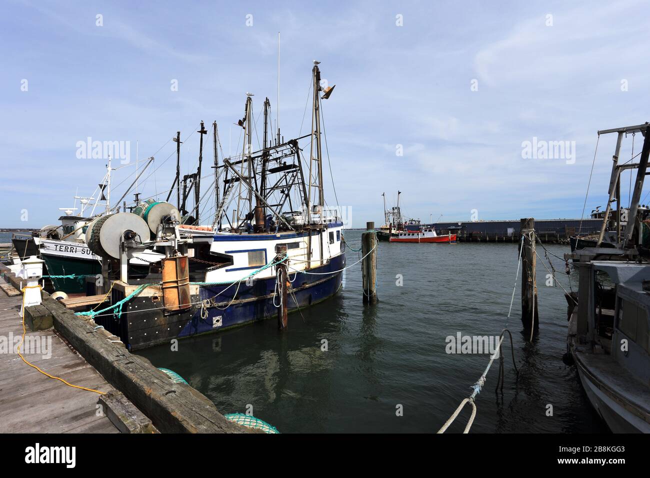 Shinnecock commercial fishing pier Long Island New York Stock Photo - Alamy