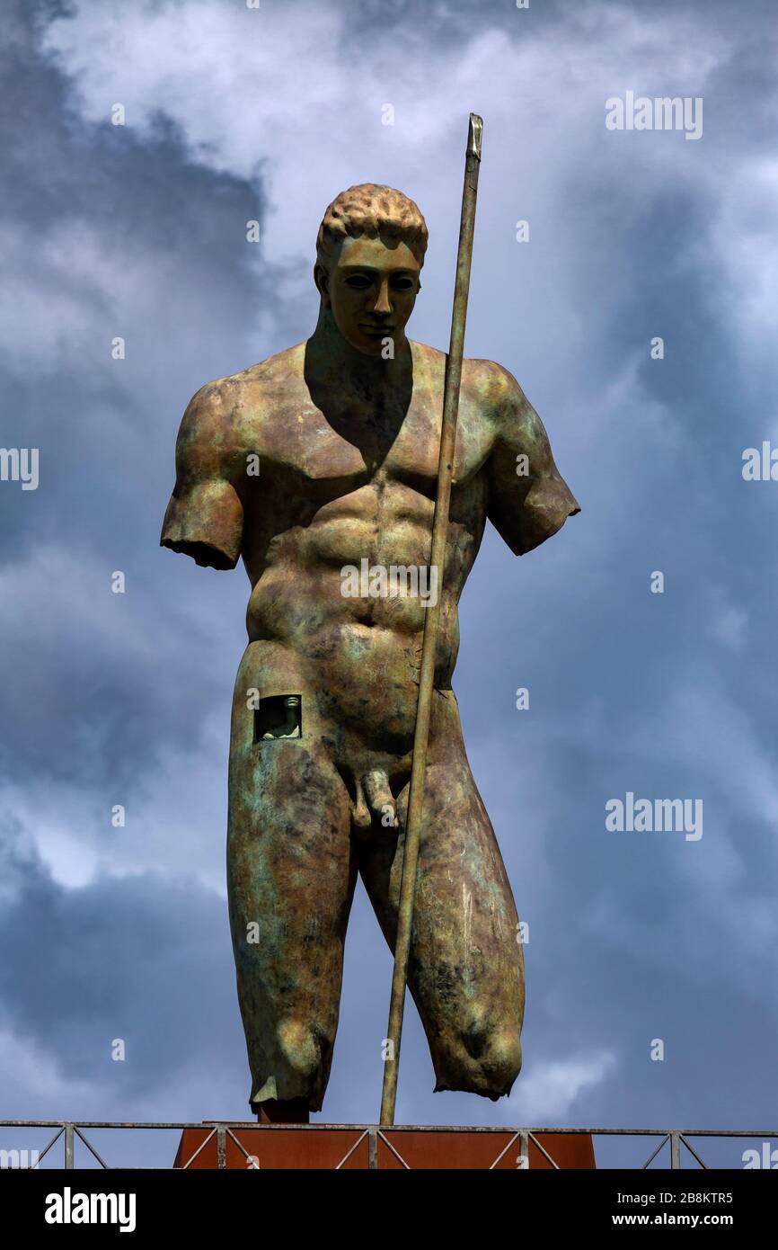 Igor Mitoraj's sculpture Daedalus near the Temple of Venus, Pompeii, Campania,  Italy. Stock Photo