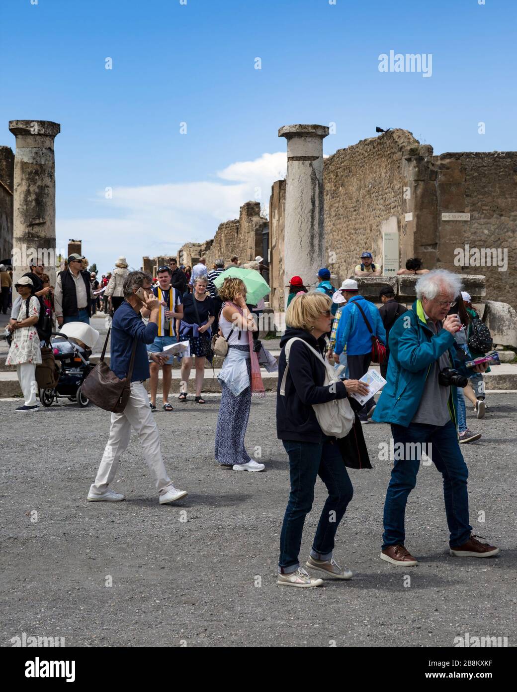 Column columns pillar pillars roman pompeii rome ruins hi-res stock ...