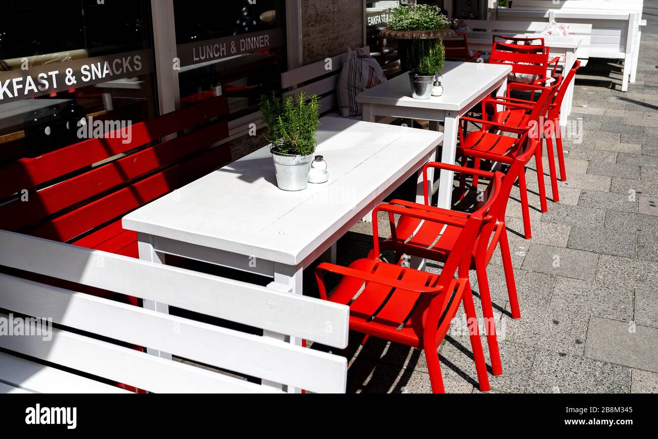 Bistro chair hires stock photography and images Alamy