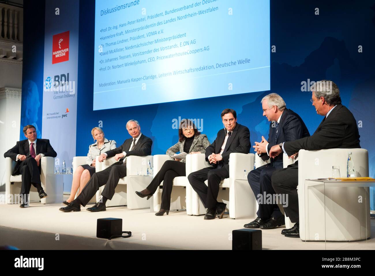 Diskussionsrunde High Resolution Stock Photography And Images Alamy