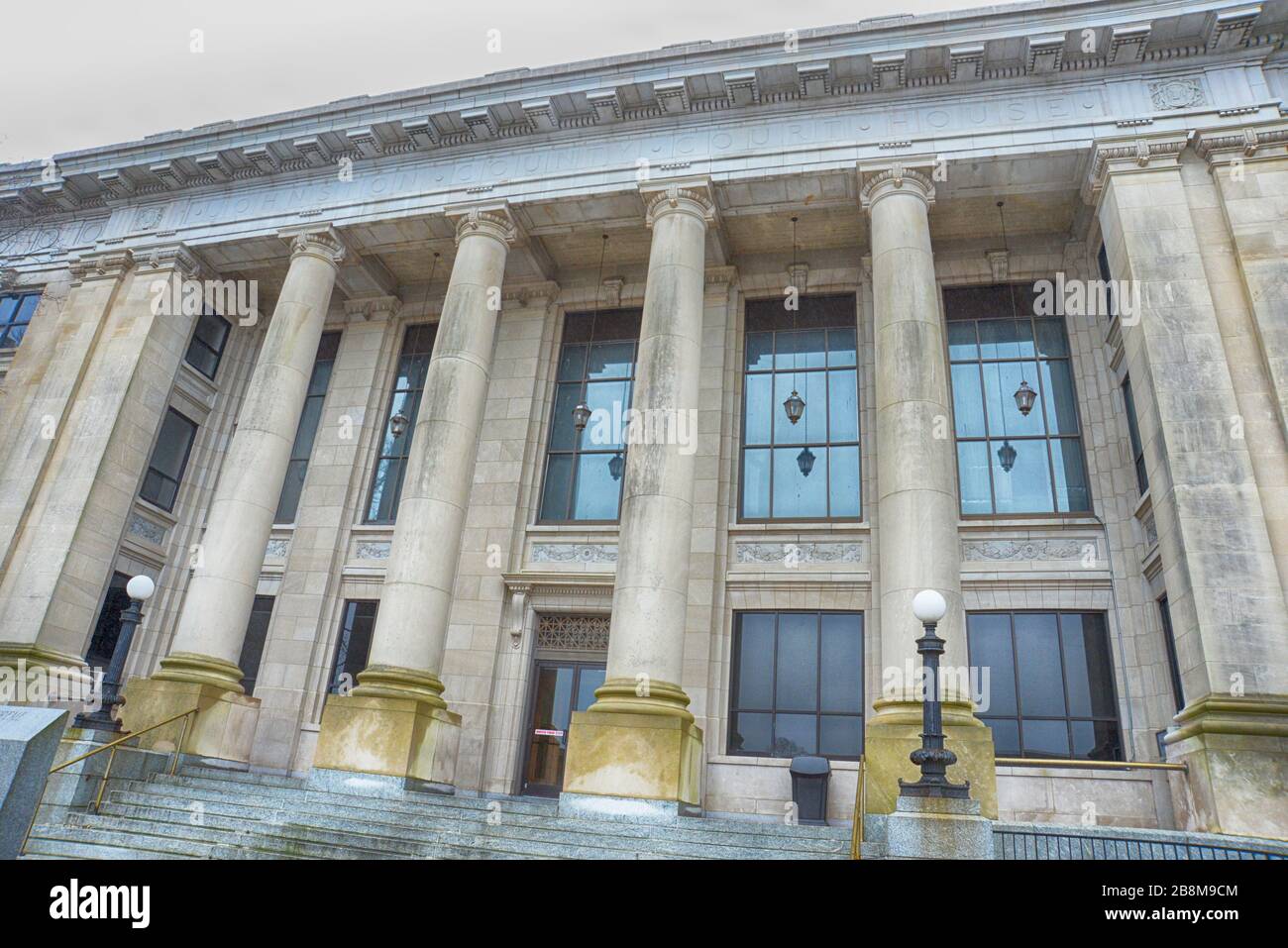 Johnston county court house hi res stock photography and images Alamy Johnston county court house hi res stock photography and images Alamy