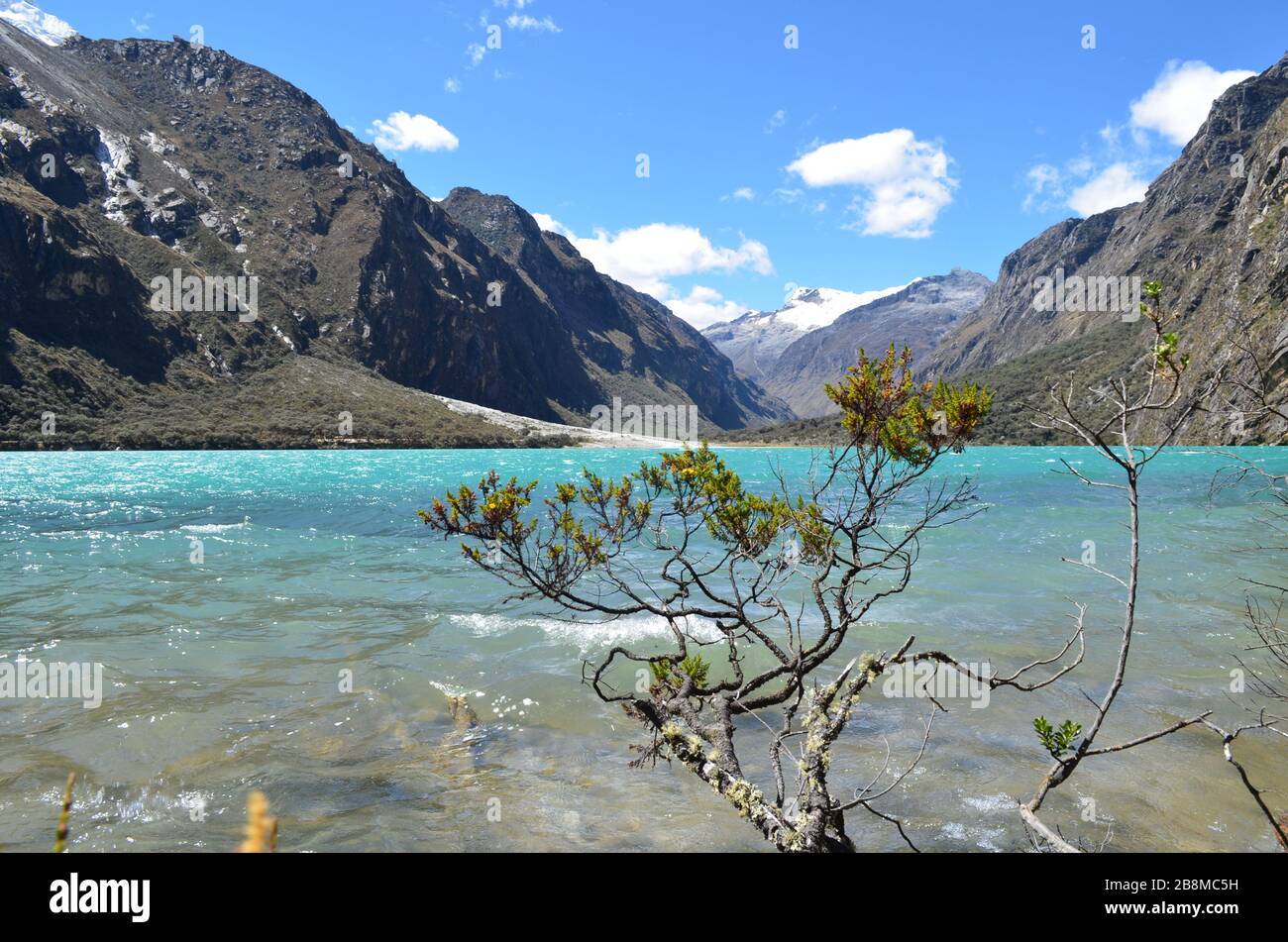 Llanganuco Lagoons In Huascaran National Park, Perú Stock Photo - Alamy