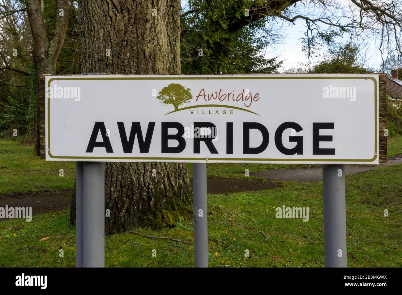 Village sign at the Hampshire Village of Awbridge, Hampshire, England, UK Stock Photo