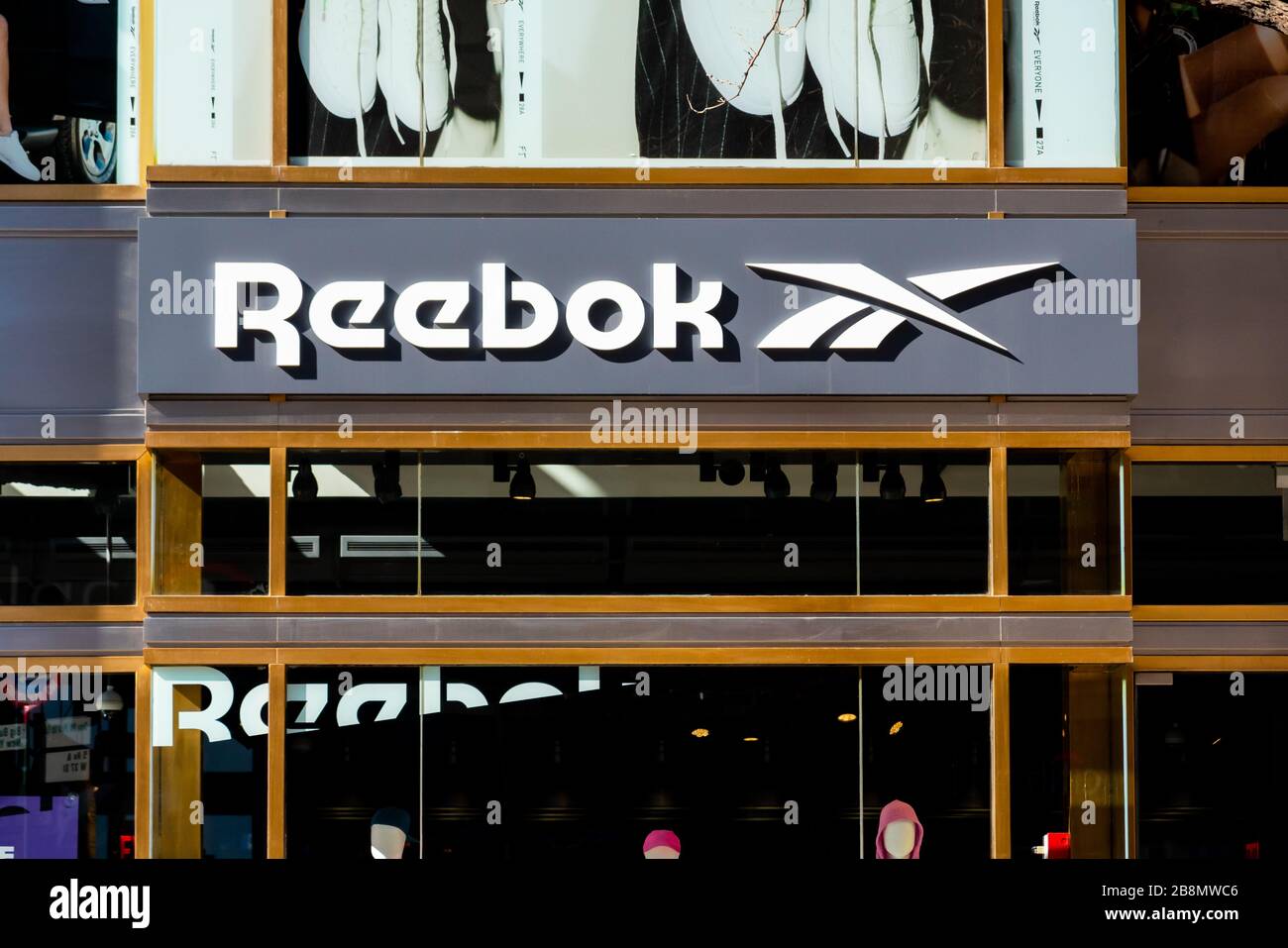 reebok store nyc