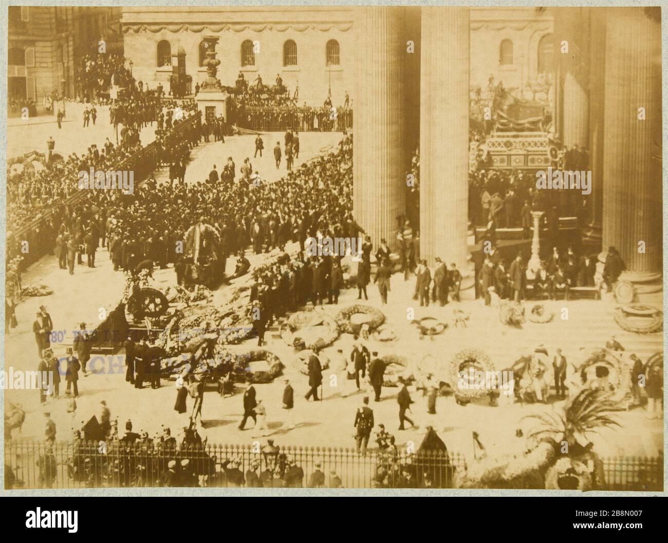 Funeral of Victor Hugo wreaths on the steps of the Pantheon 'Funérailles de Victor Hugo: couronnes de fleurs sur les marches du Panthéon'. Photographie anonyme. Tirage sur papier albuminé, après restauration. Paris (Vème arr.), 1er juin 1885. Paris, Maison de Victor Hugo. Stock Photo