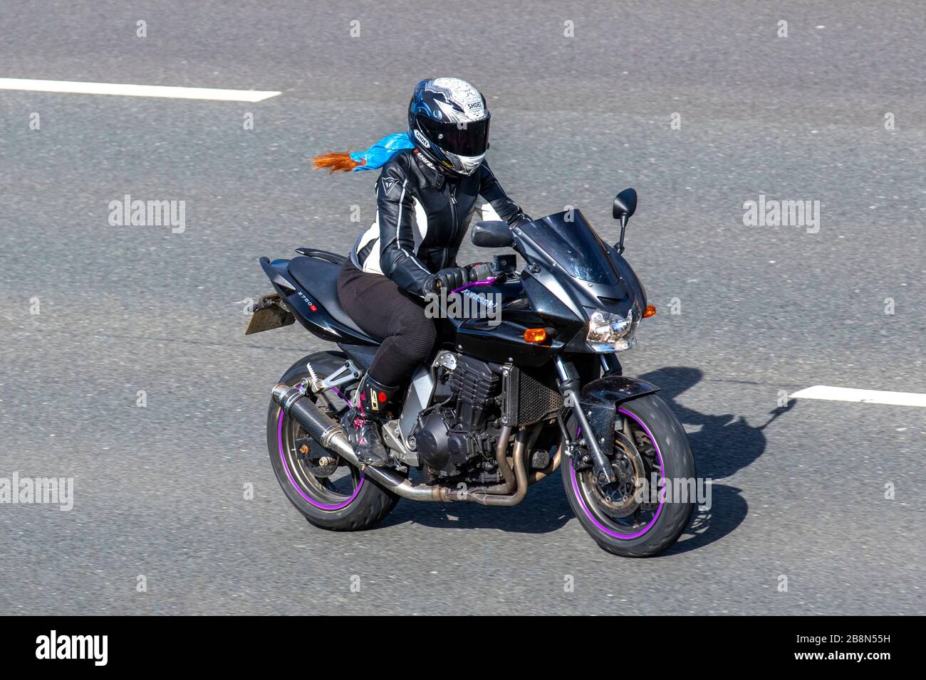 Kawasaki Z750 motorcycle Stock Photo - Alamy