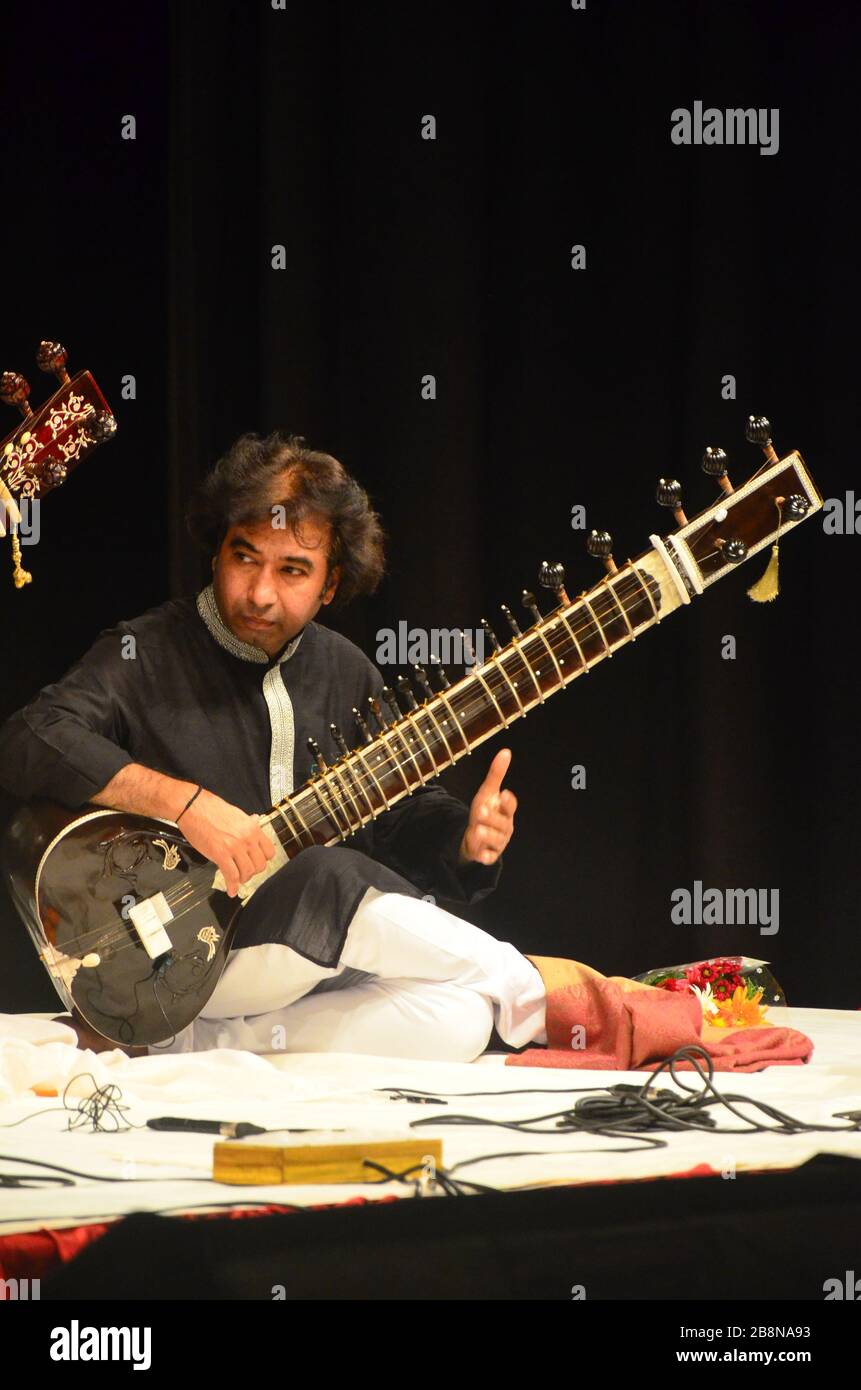Hindustani classical sitar player Ustad Rafique Khan performs at 