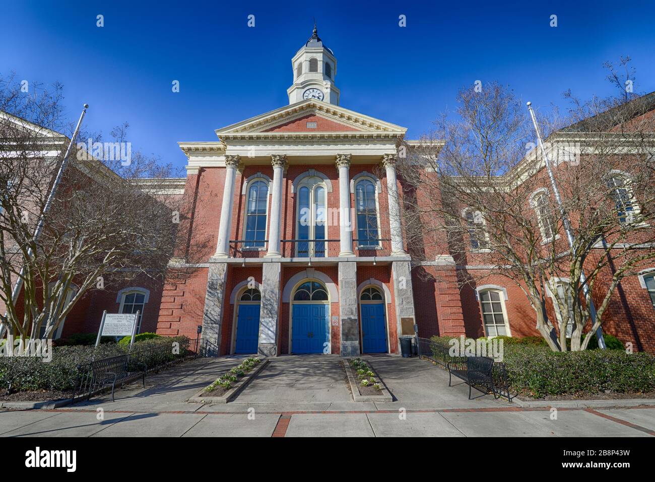 Pasquotank county court house hi res stock photography and images Alamy Pasquotank county court house hi res stock photography and images Alamy