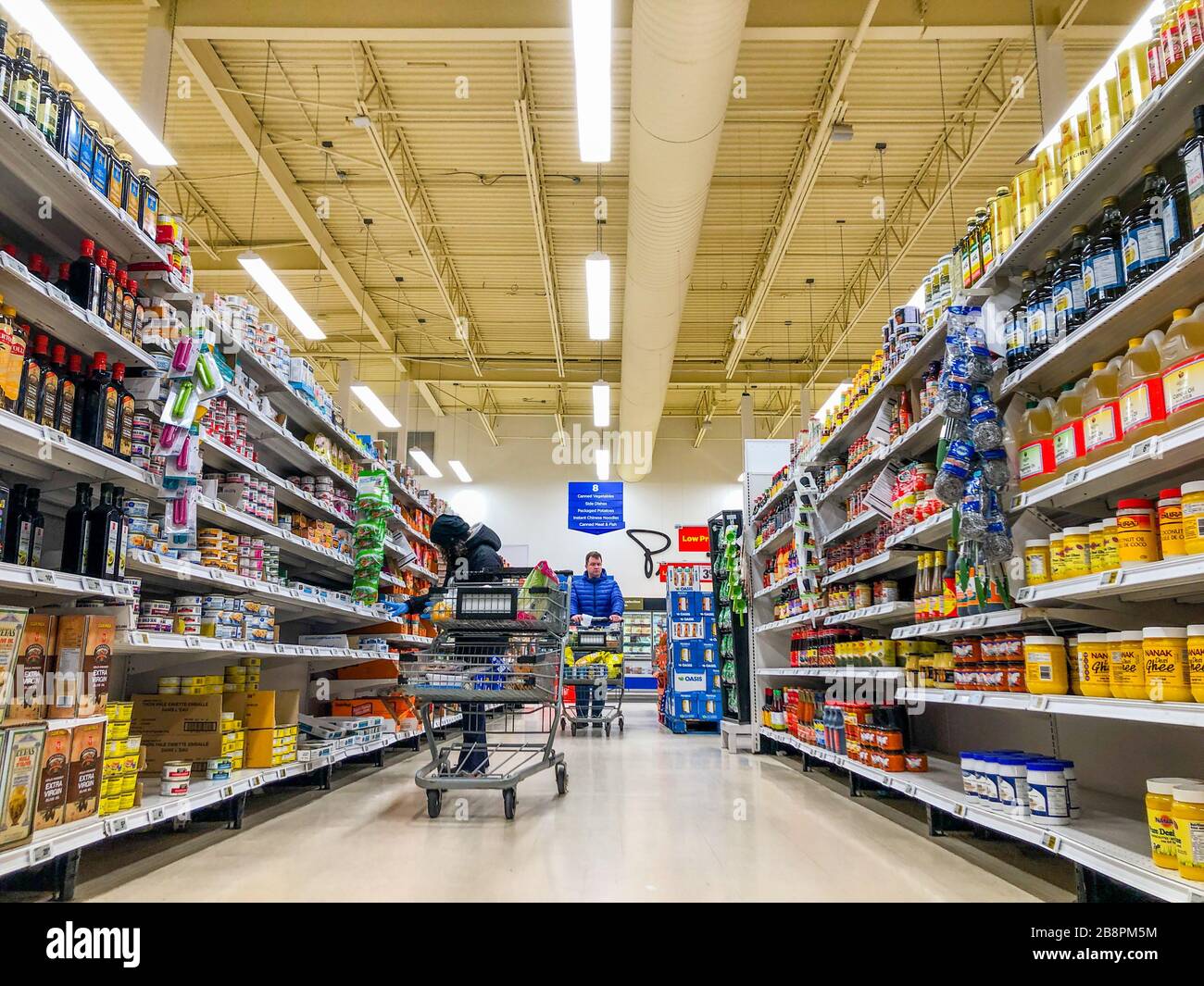 TORONTO, ONTARIO, CANADA MARCH 21, 2020 GROCERY STORE IN TORONTO