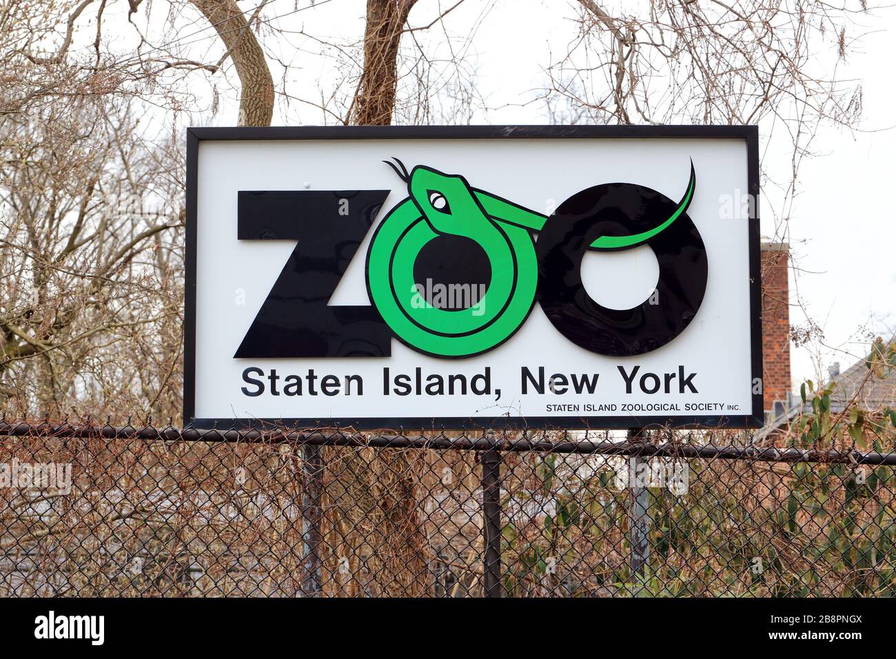 Staten Island Zoo sign, New York, NY Stock Photo Alamy