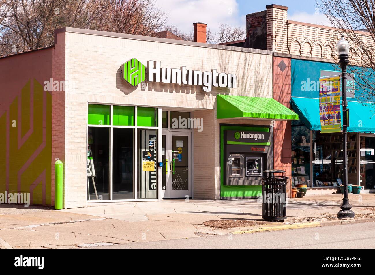 Huntington Bank on Forbes avenue in the Squirrel Hill neighborhood