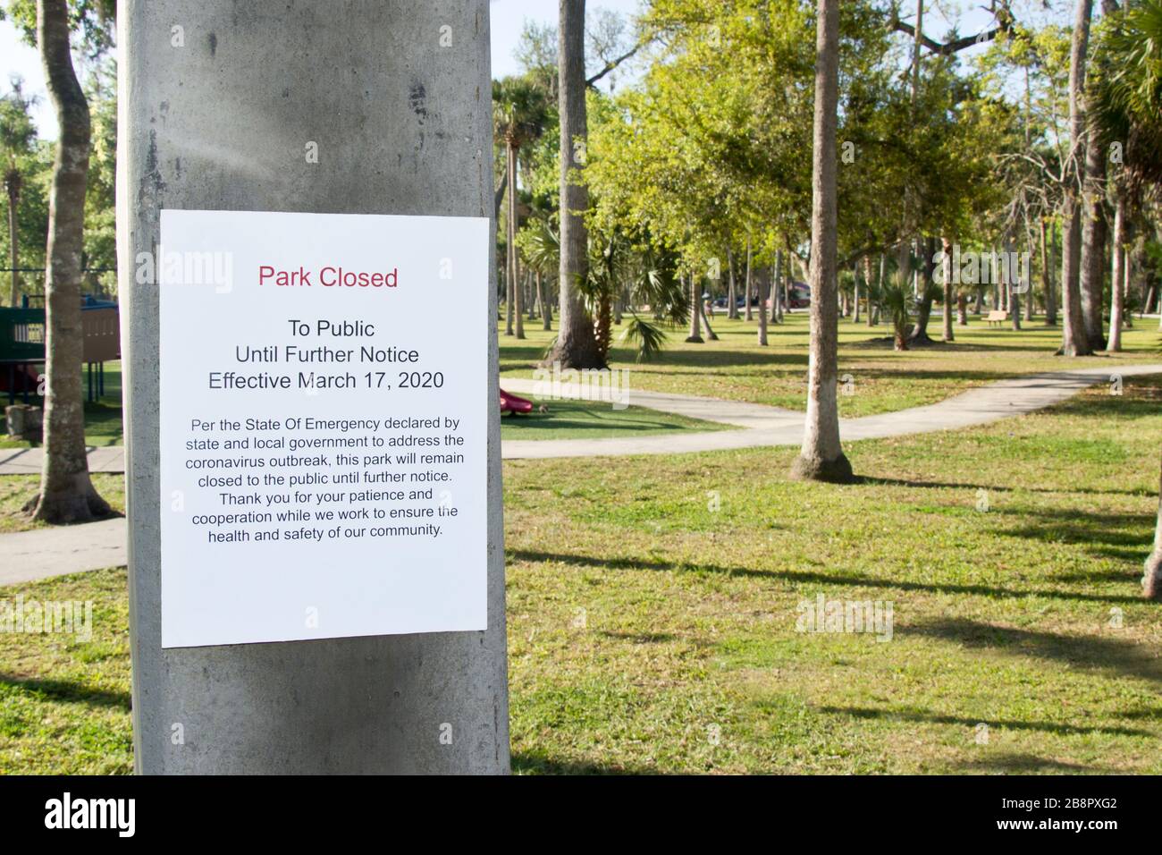 Park closed sign due to covid-19 coronavirus. Stock Photo