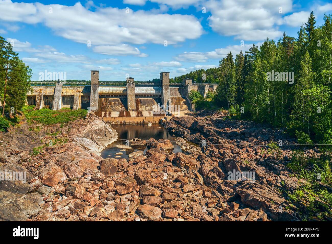 The Imatra Rapids (Imatrankoski) on the Vuoksi River in Imatra ...