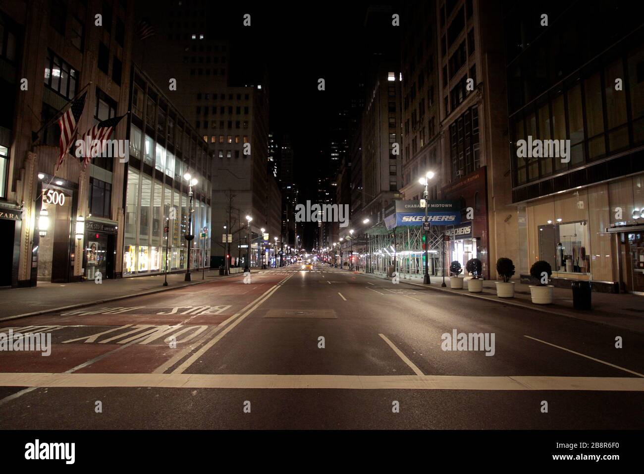 Empty New York City Ladnmarks High Resolution Stock Photography and ...