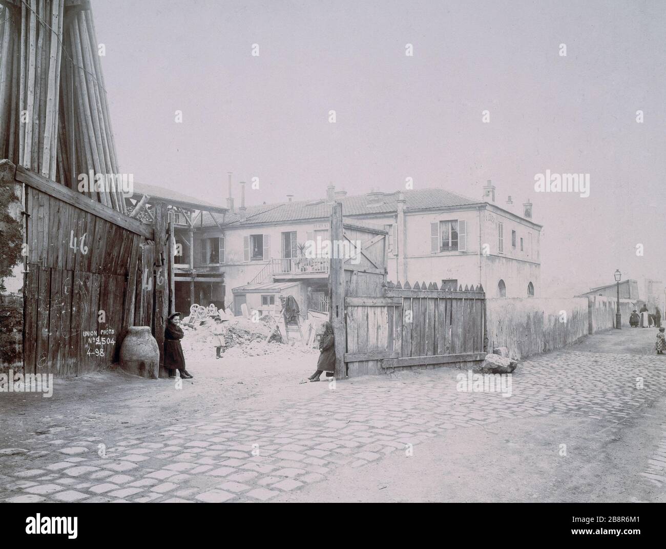 37 Rue De La Brèche Aux Loups 50 rue de la breche aux loups hi-res stock photography and images - Alamy